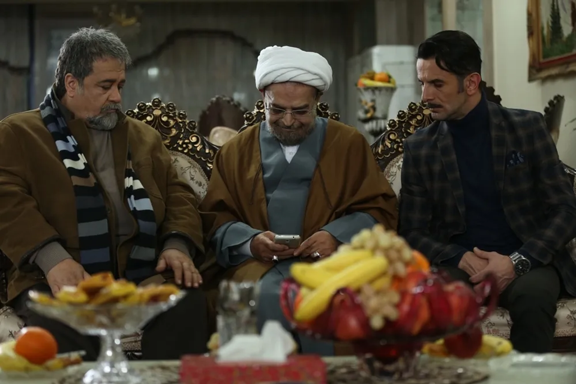 Mohammad Reza Sharifinia, Amin Hayayee, and Hamid Lolayi in Three Strangers (2017)