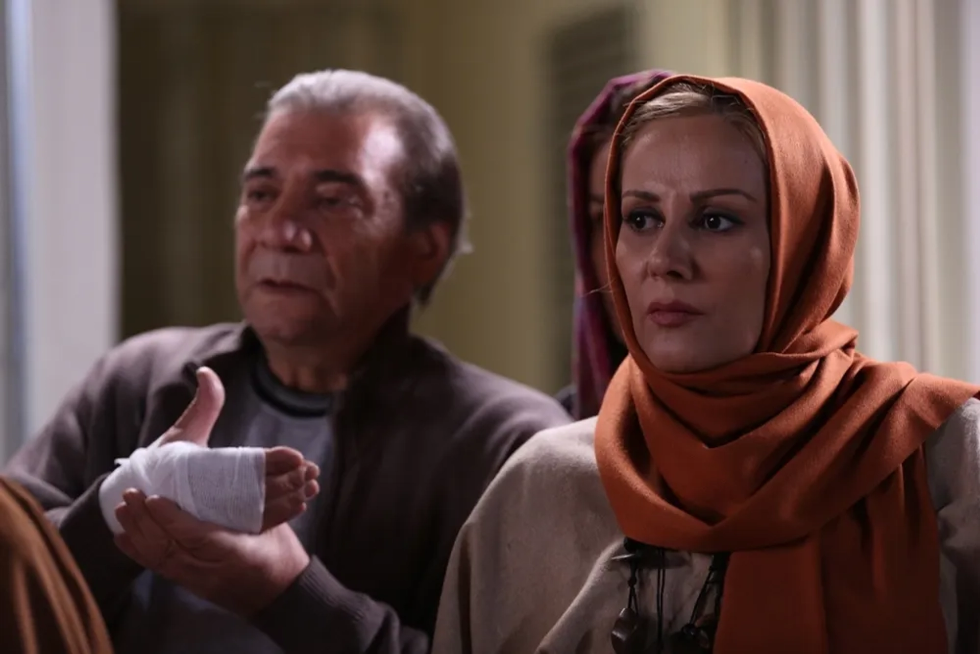 Hossein Moheb Ahari and Shiva Khosro Mehr in Three Strangers (2017)