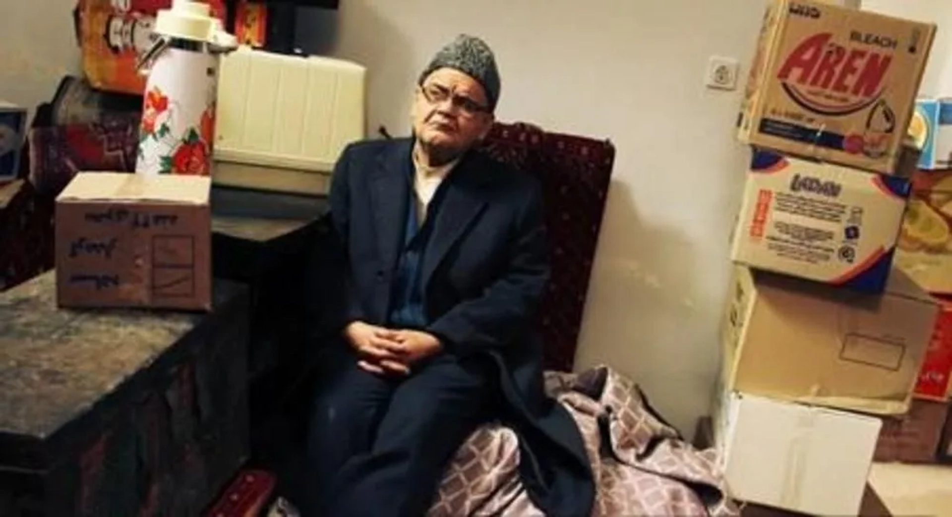 Akbar Abdi in Present (2017)