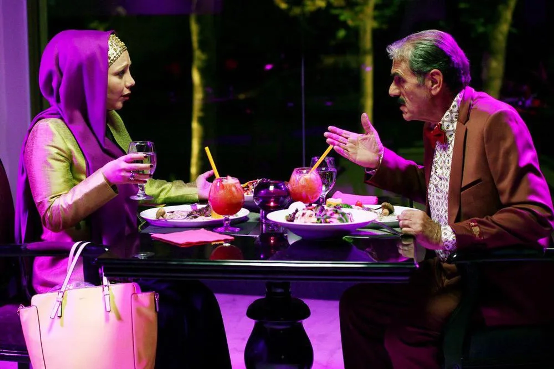 Reza Naji and Behnoosh Bakhtiari in Don't Step Into My Shoes (2017)