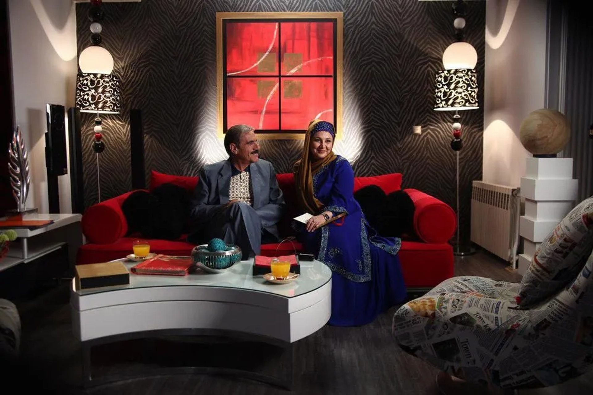 Reza Naji and Behnoosh Bakhtiari in Don't Step Into My Shoes (2017)