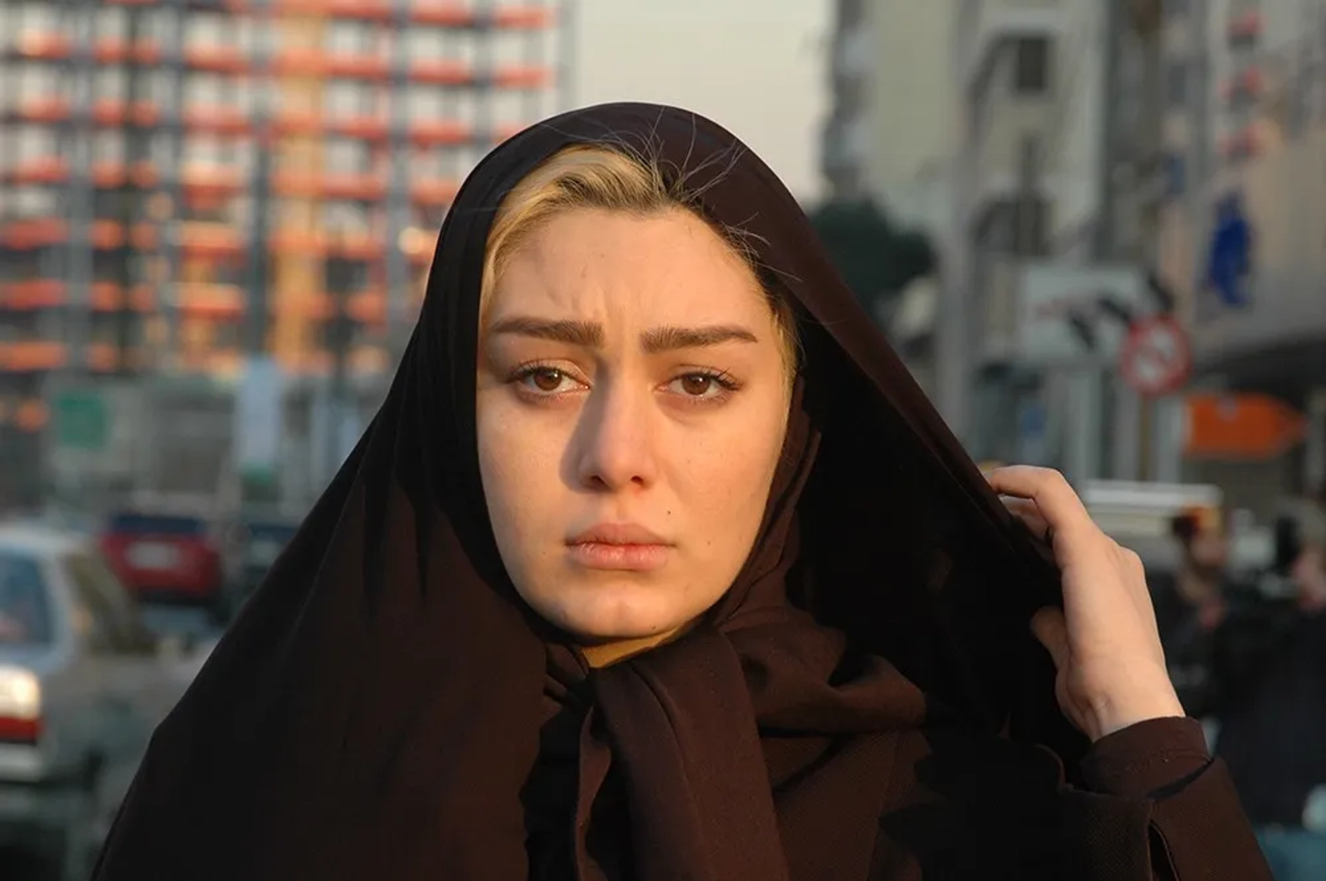 Sahar Ghoreishi in Simple Worker Needed (2017)