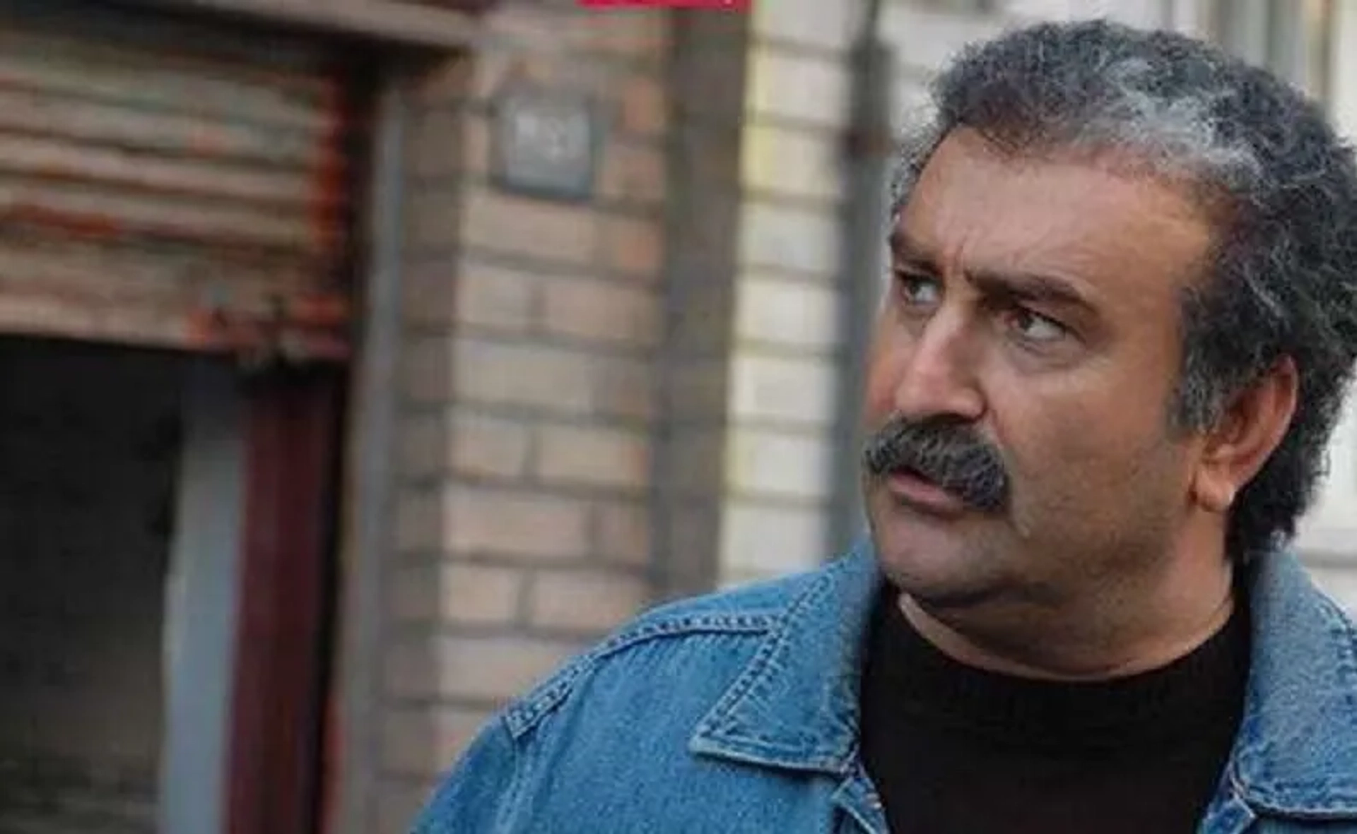 Mehran Ahmadi in Simple Worker Needed (2017)