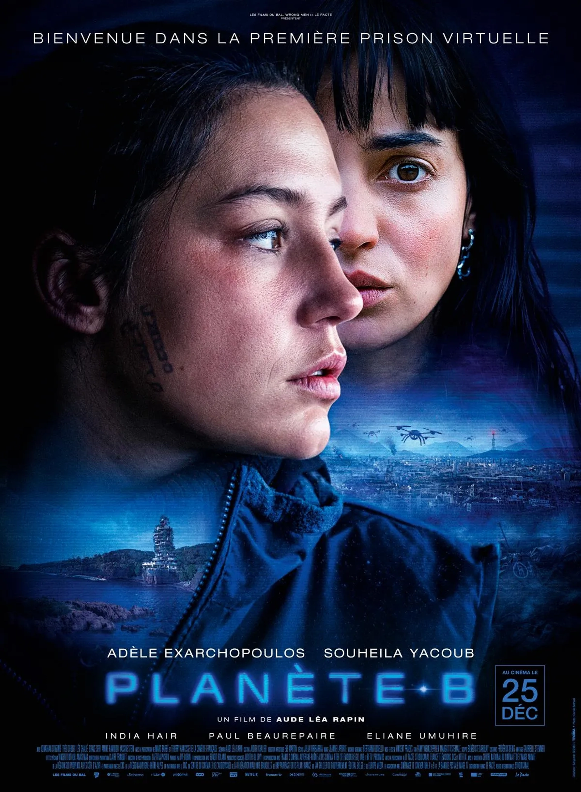 Adèle Exarchopoulos and Souheila Yacoub in Planet B (2024)