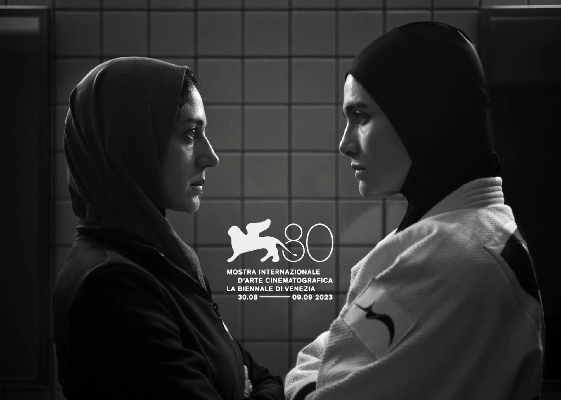 Zar Amir Ebrahimi and Arienne Mandi in Tatami (2023)