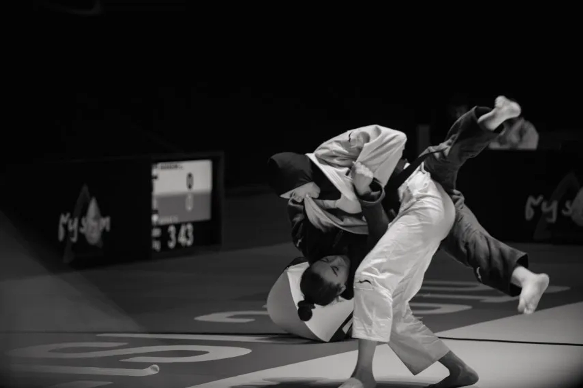Arienne Mandi in Tatami (2023)