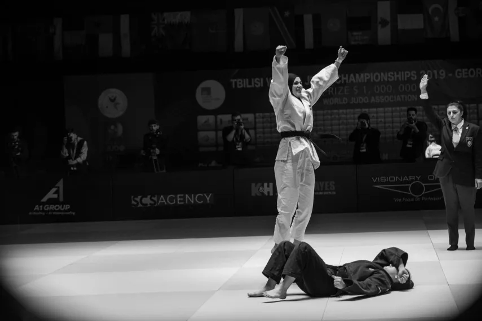Arienne Mandi in Tatami (2023)