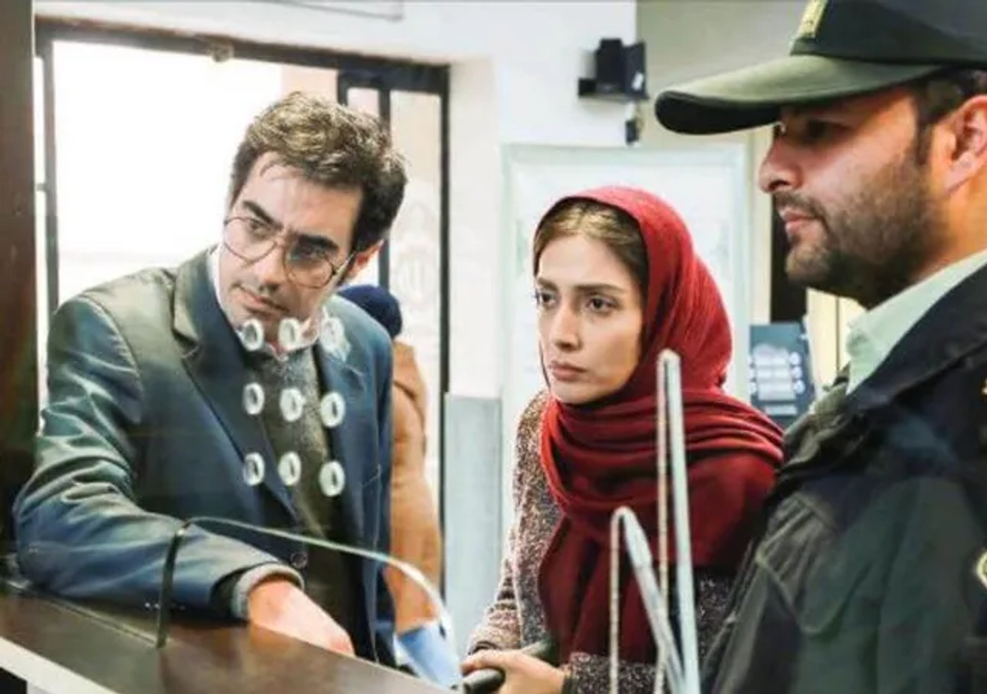 Shahab Hosseini and Leila Zare in Final Exam (2016)