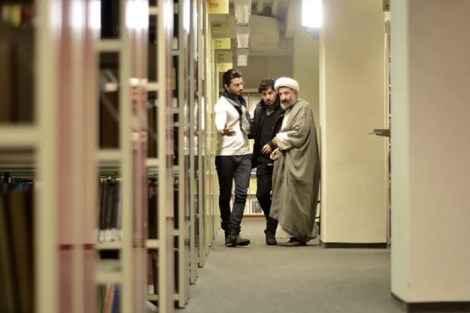 Mehran Rajabi and Javad Ezati in Paradise (2016)