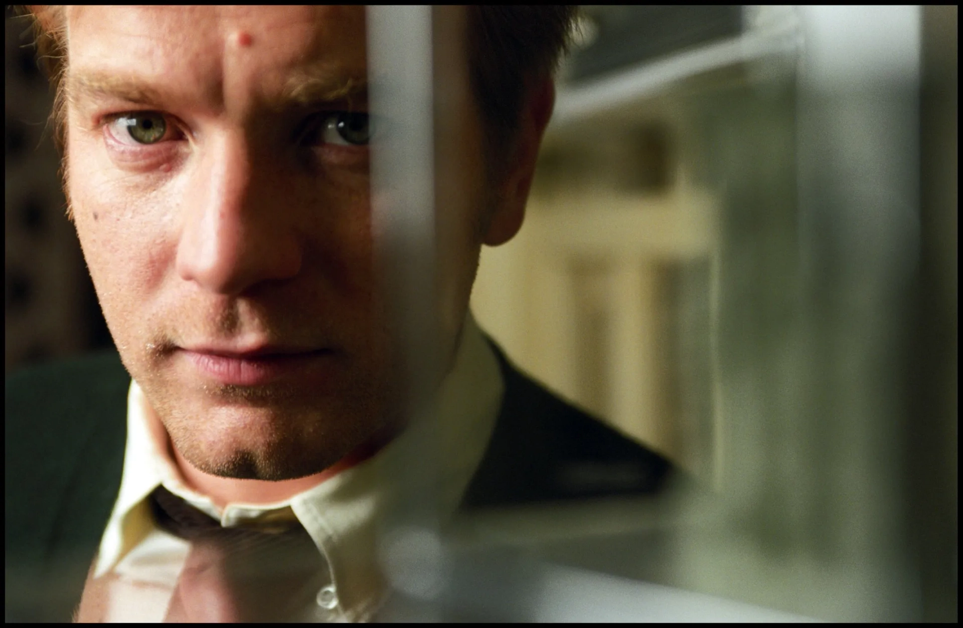 Ewan McGregor in Stay (2005)