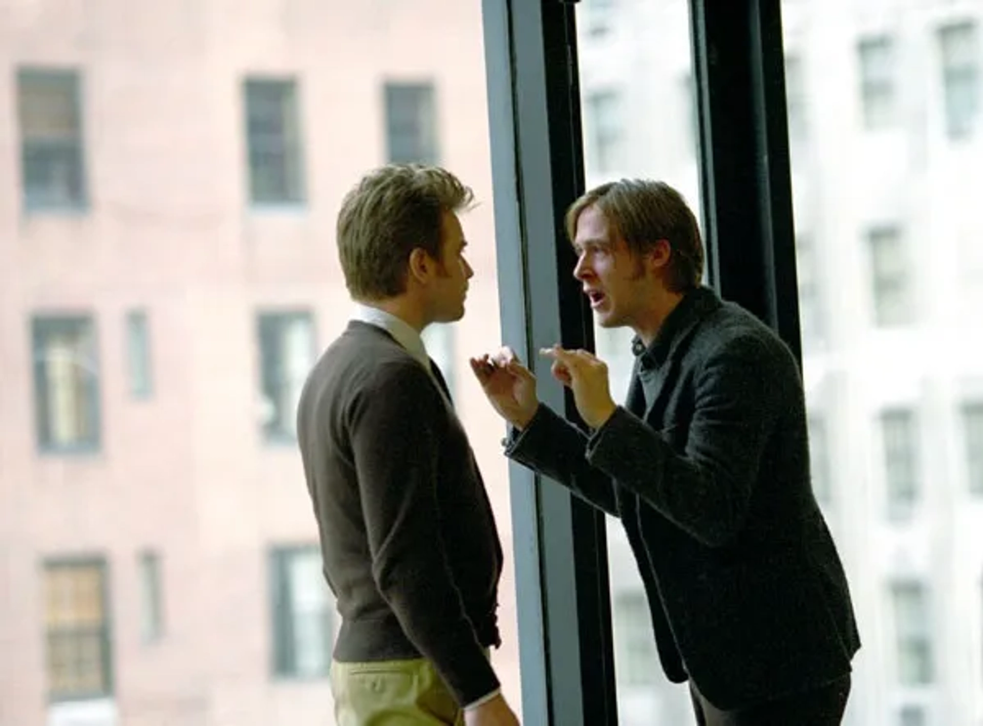 Ewan McGregor and Ryan Gosling in Stay (2005)