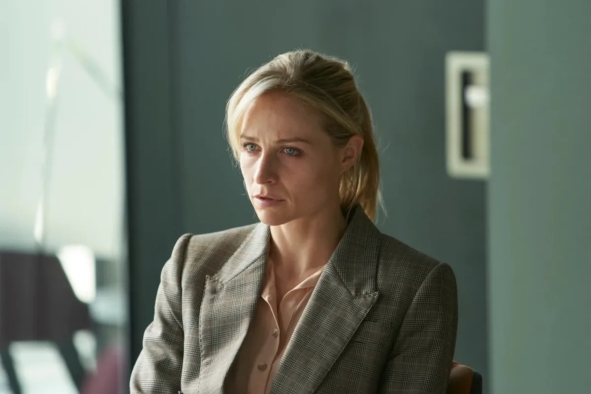 Niamh Algar in Malpractice (2023)