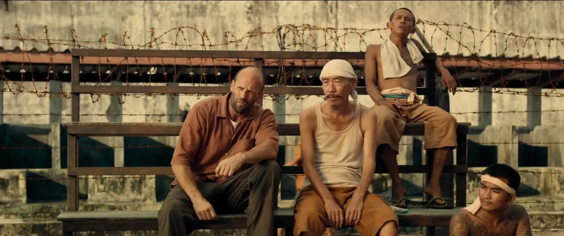 فیلم مکانیک: رستاخیز (Mechanic: Resurrection 2016)