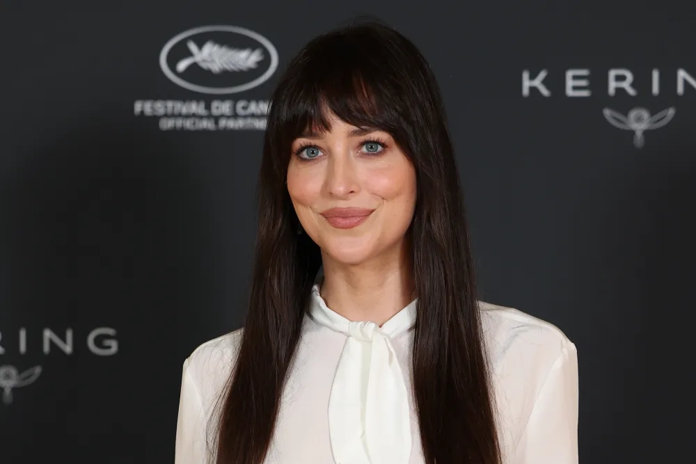 داکوتا جانسون از چالش‌های هالیوود و فیلم جدیدش در کن می‌گوید