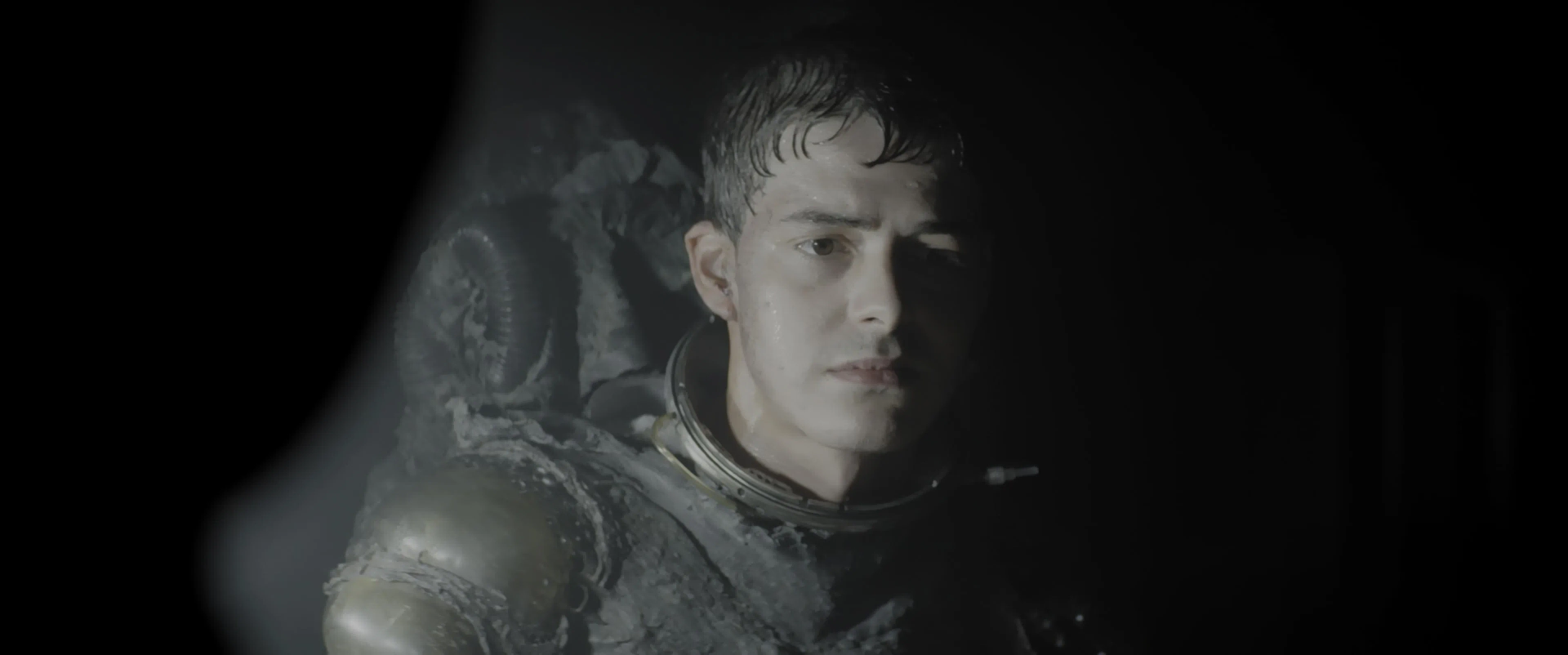 Israel Broussard in Extinction (2018)