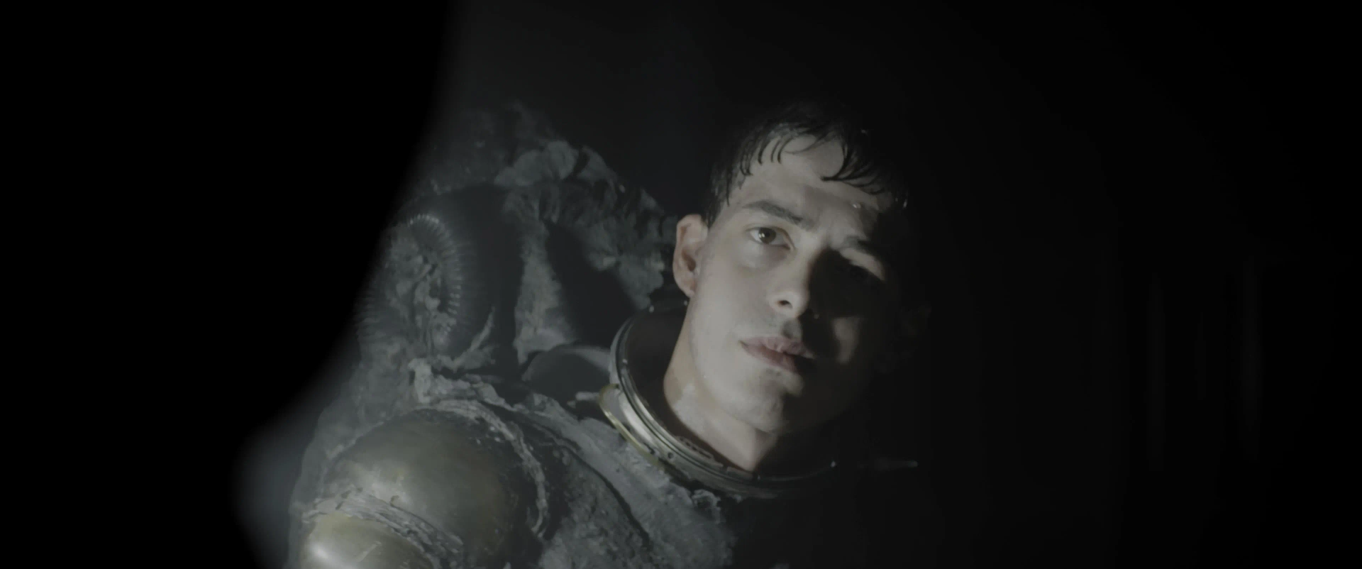 Israel Broussard in Extinction (2018)