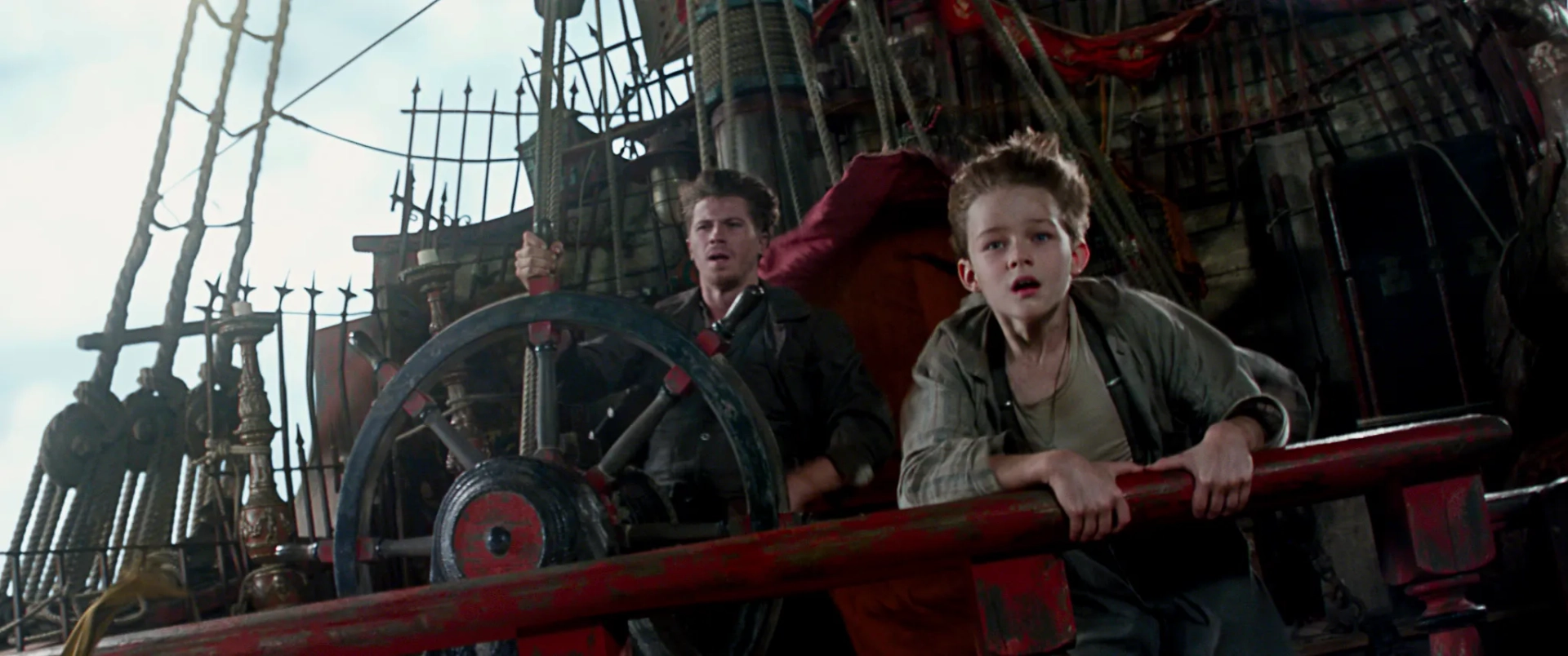 Garrett Hedlund and Levi Miller in Pan (2015)