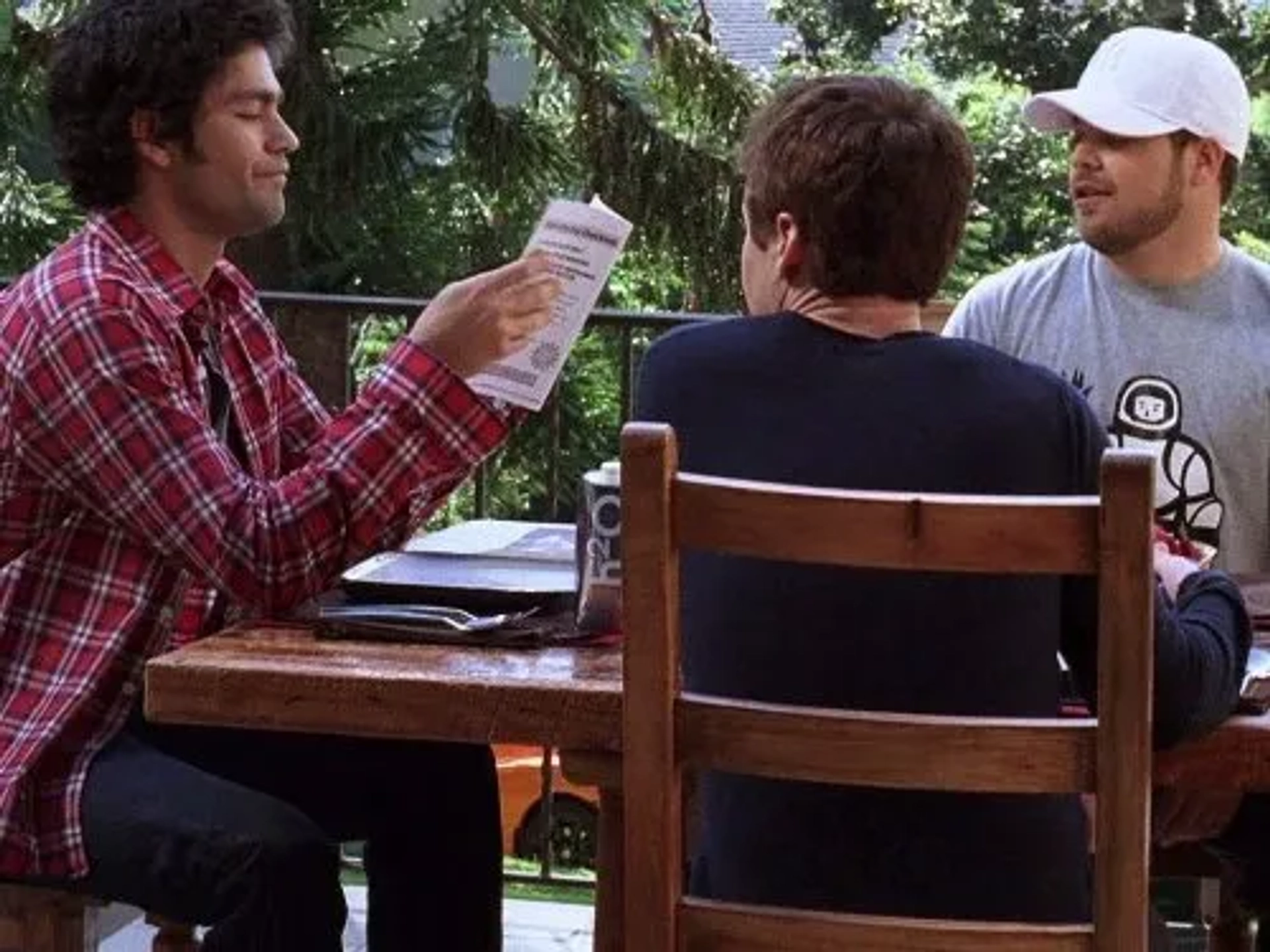 Adrian Grenier and Jerry Ferrara in Entourage (2004)