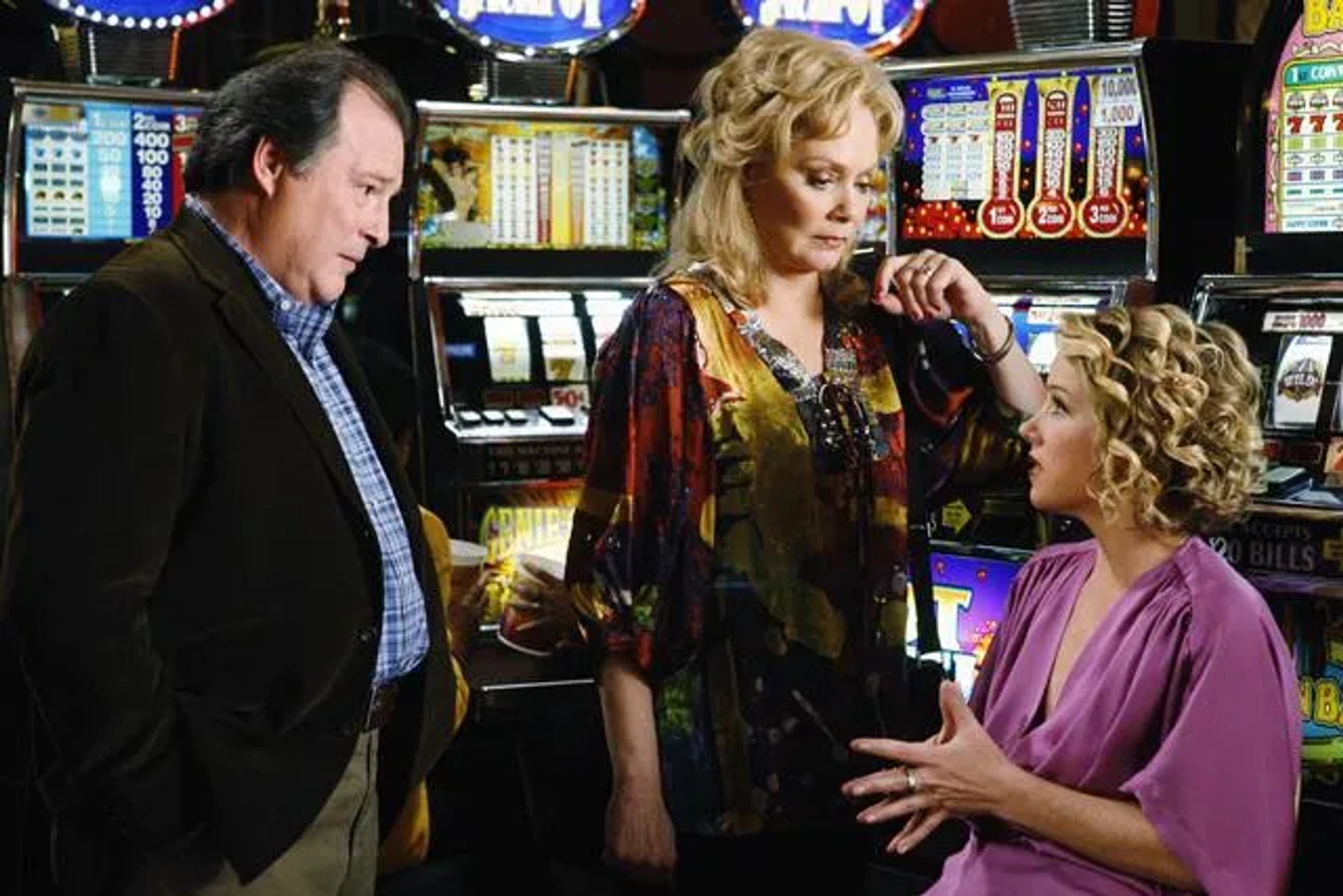 Christina Applegate, Jean Smart, and Kevin Dunn in Samantha Who? (2007)