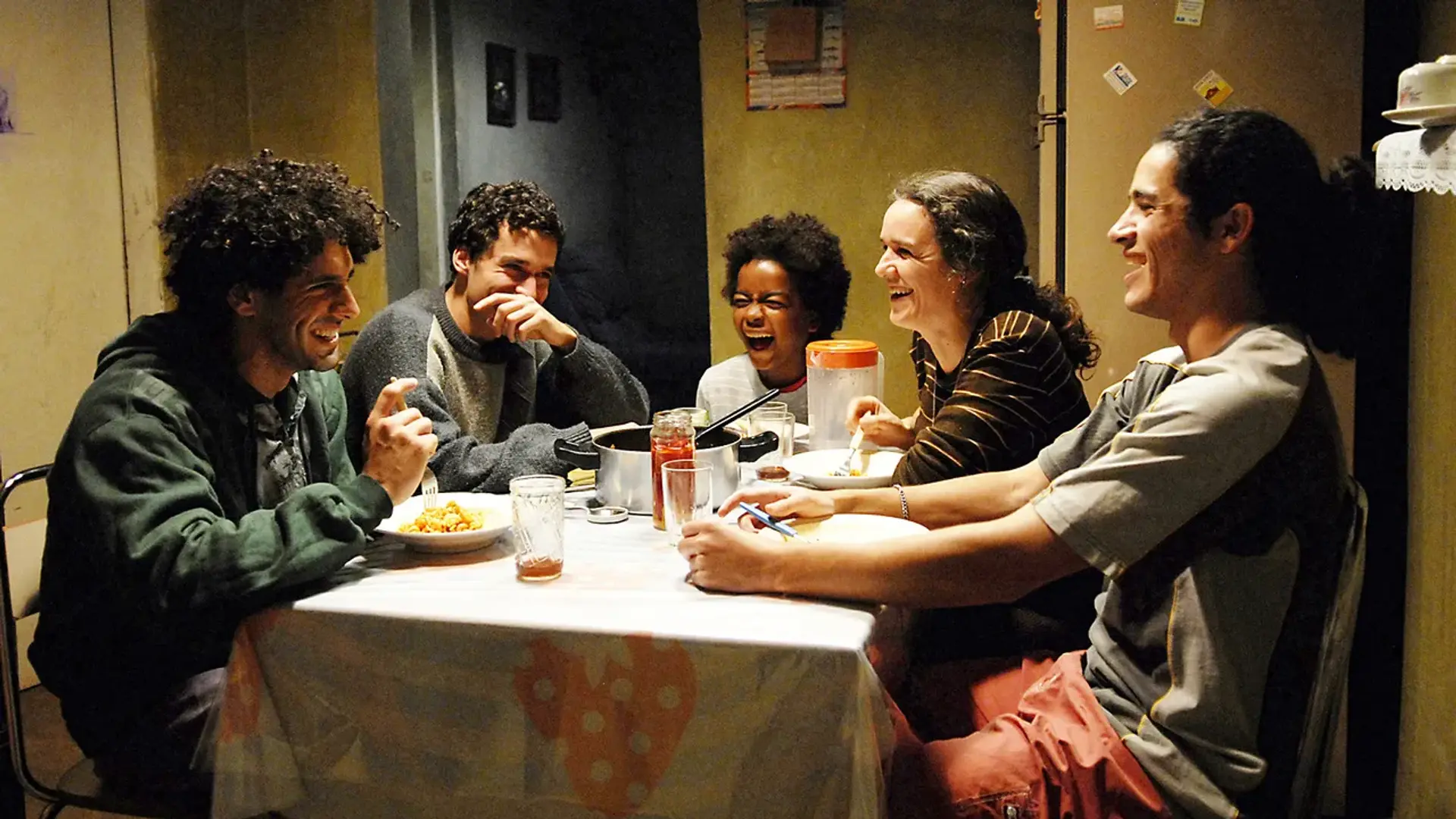 فیلم مسیر عبور (Linha de Passe 2008)