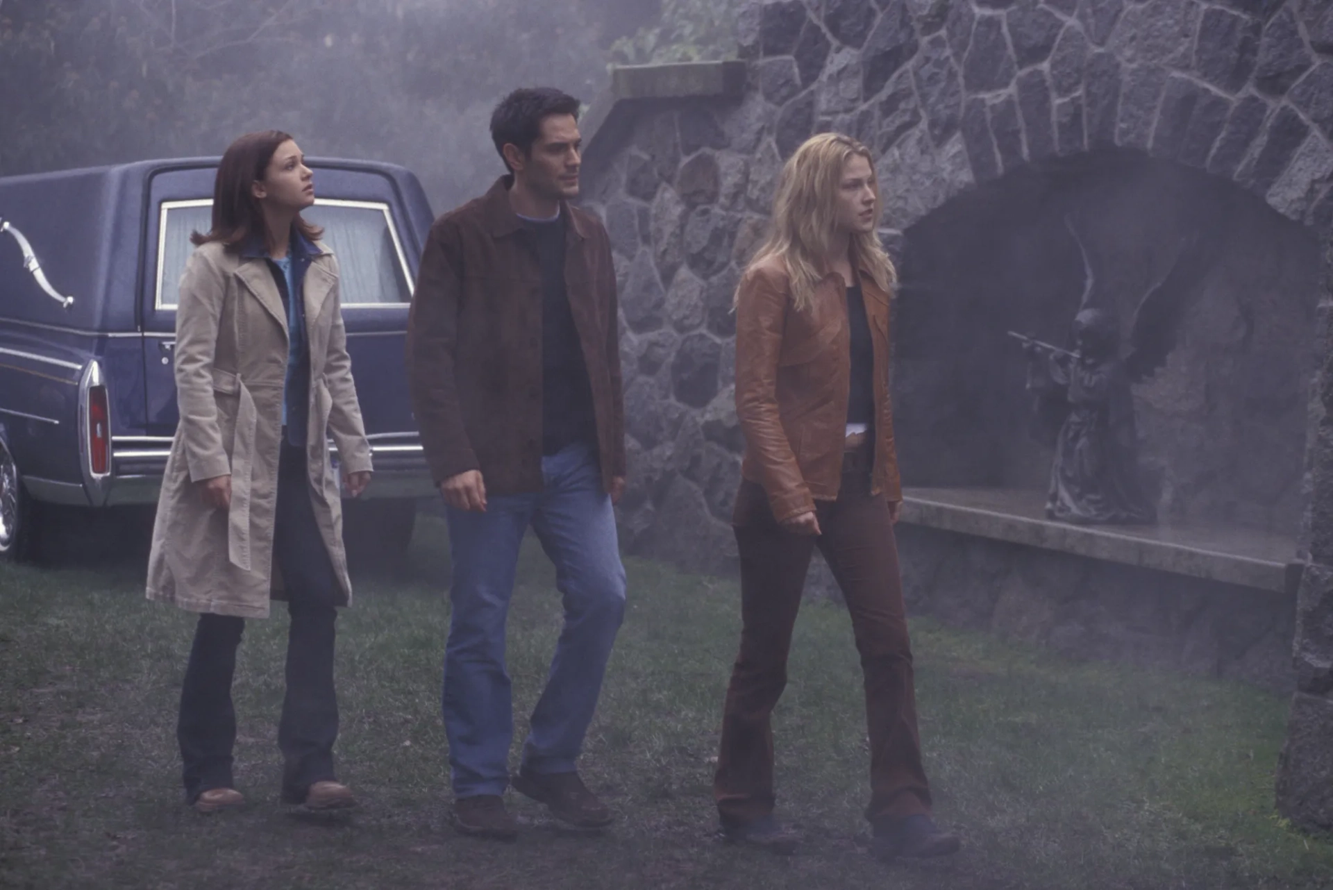 Ali Larter, A.J. Cook, and Michael Landes in Final Destination 2 (2003)