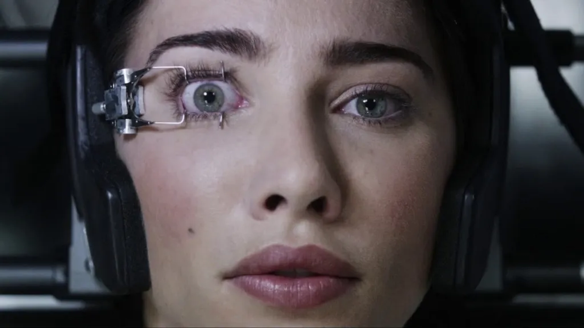 Jacqueline MacInnes Wood in Final Destination 5 (2011)