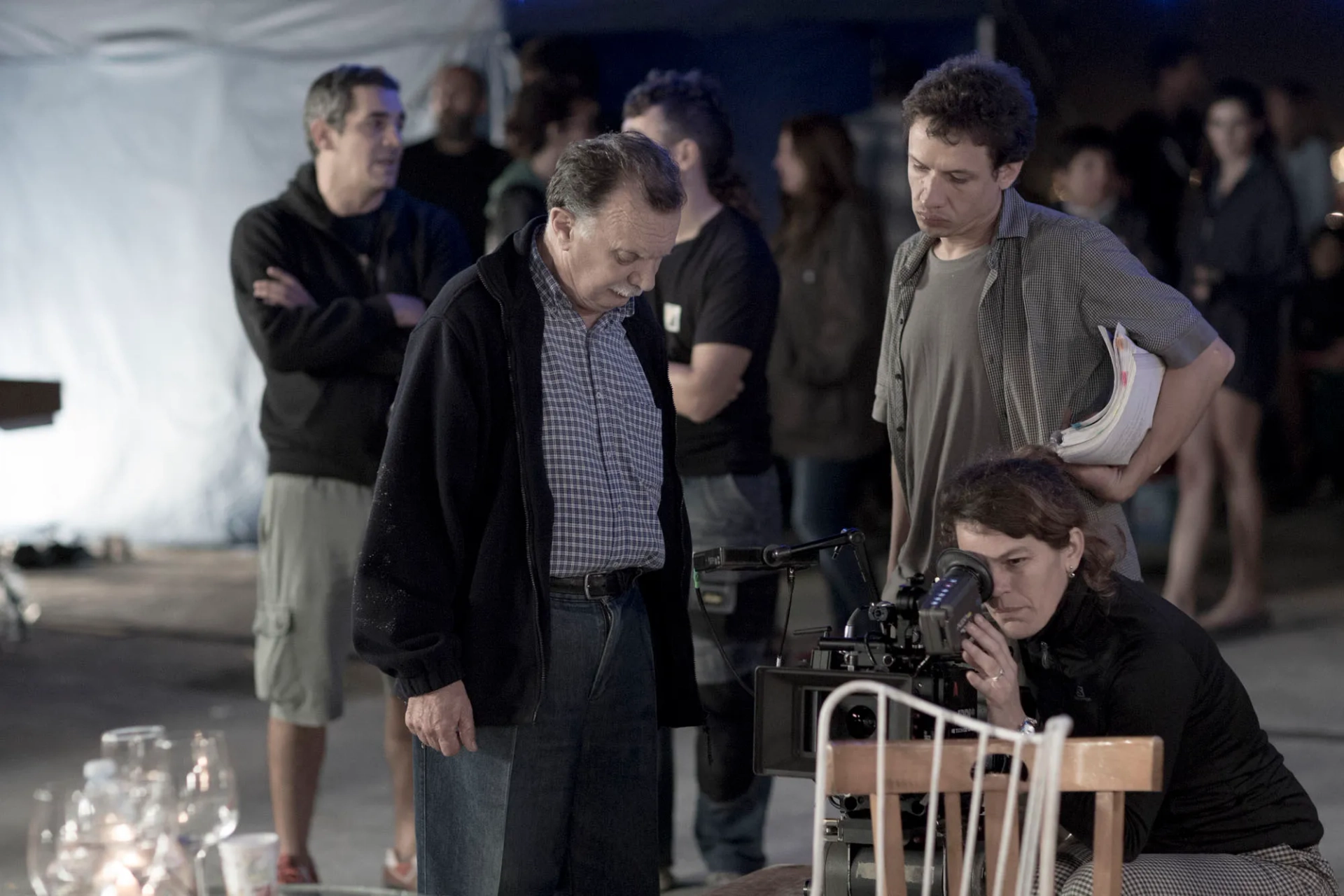 Magdalena Ripa Alsina, Rodrigo Grande, and Félix Monti in At the End of the Tunnel (2016)