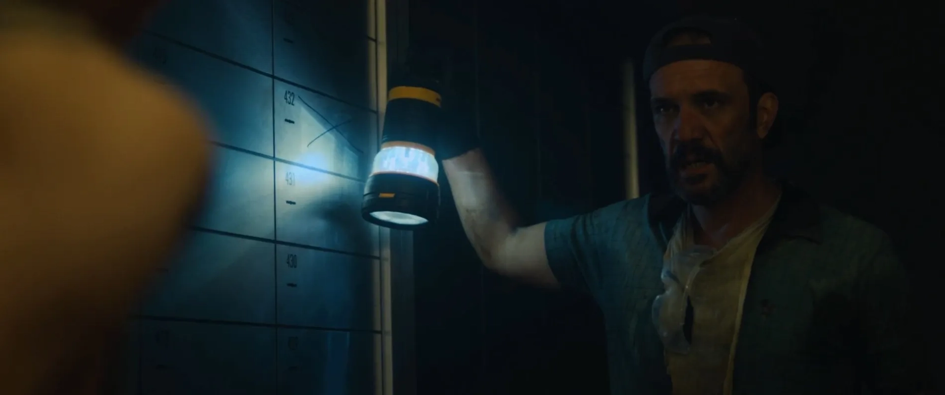 Cristóbal Pinto in At the End of the Tunnel (2016)