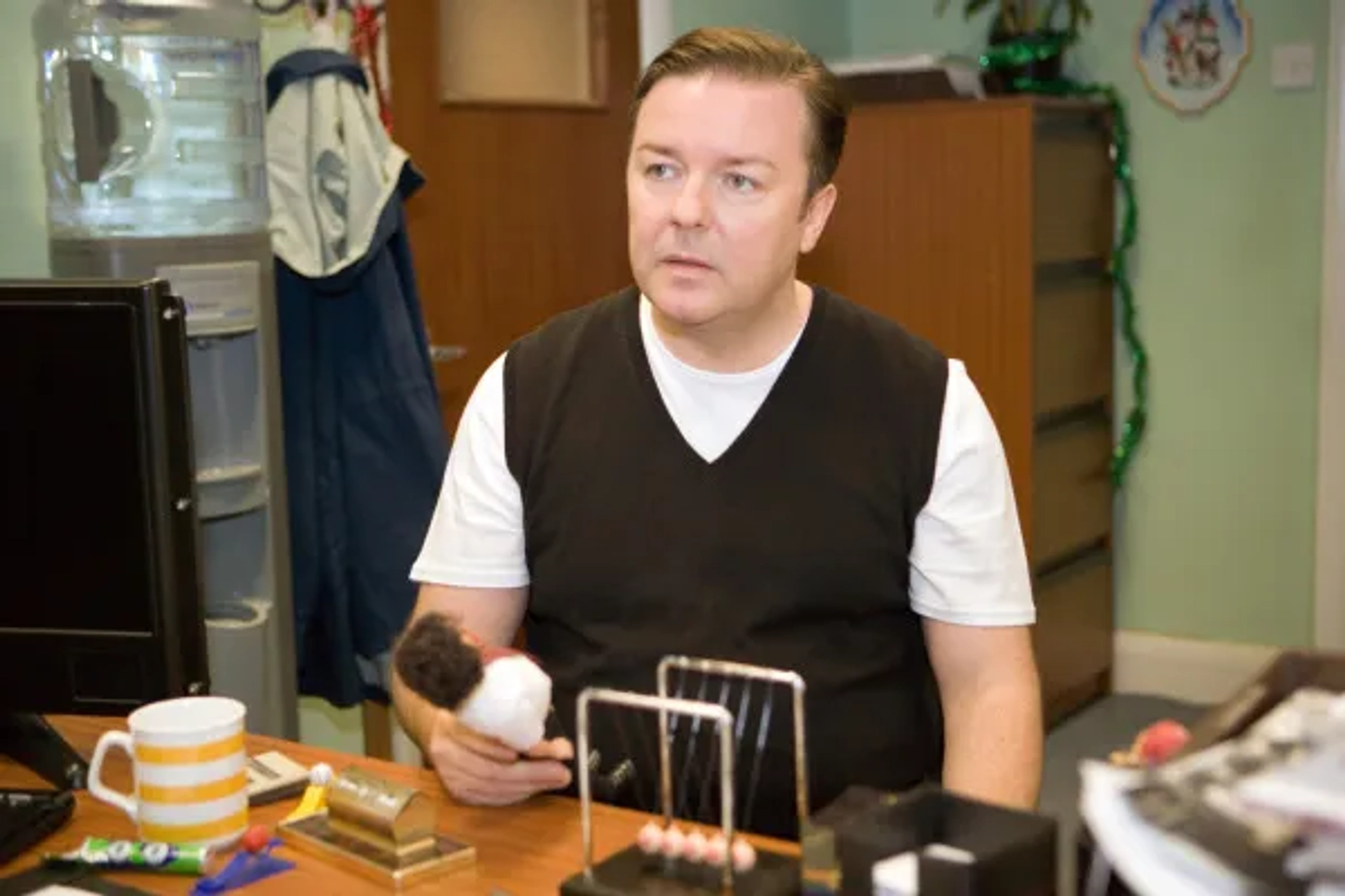Ricky Gervais in Extras (2005)