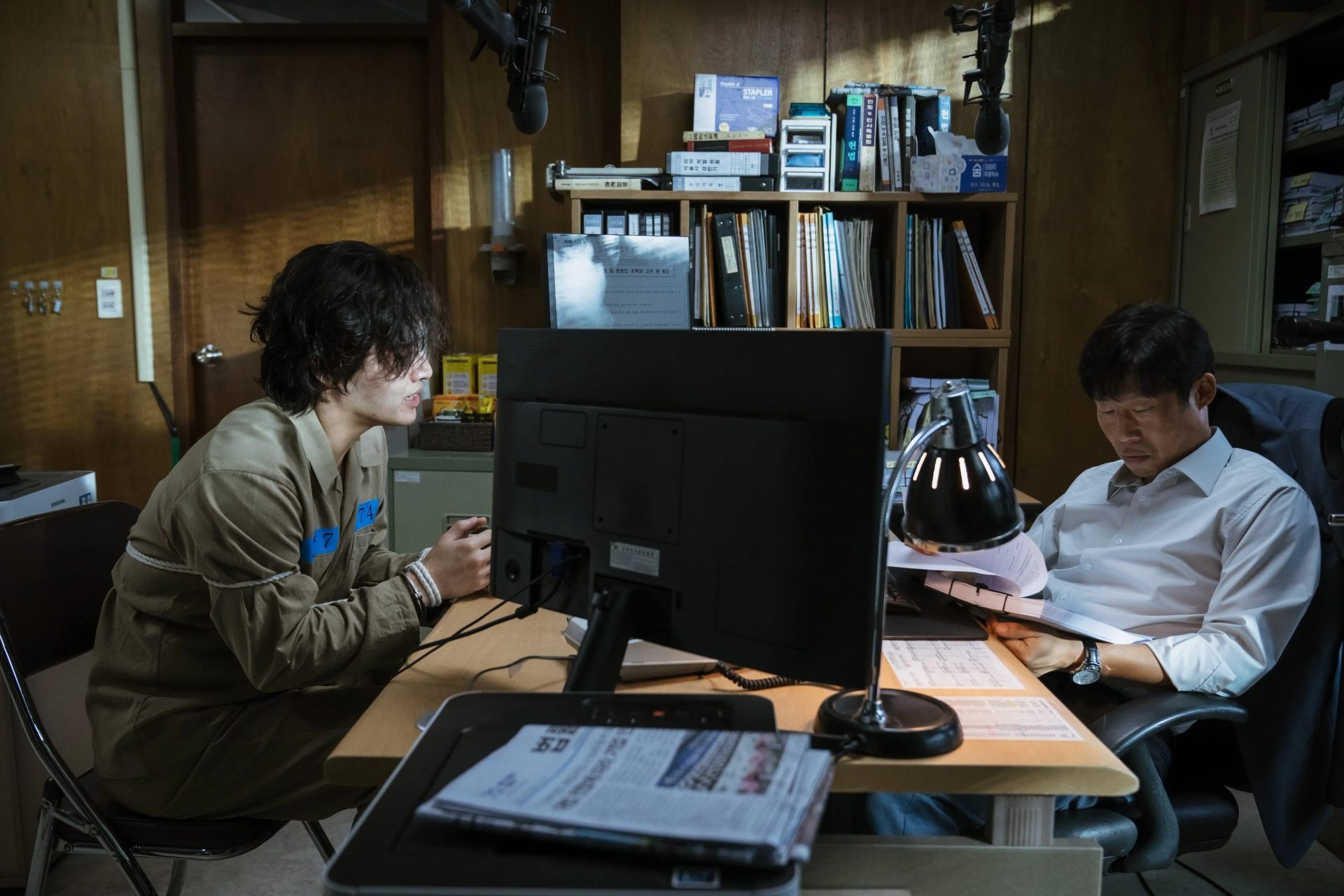 Kang Ha-neul and Yoo Hae-jin in Yadang: The Snitch (2025)