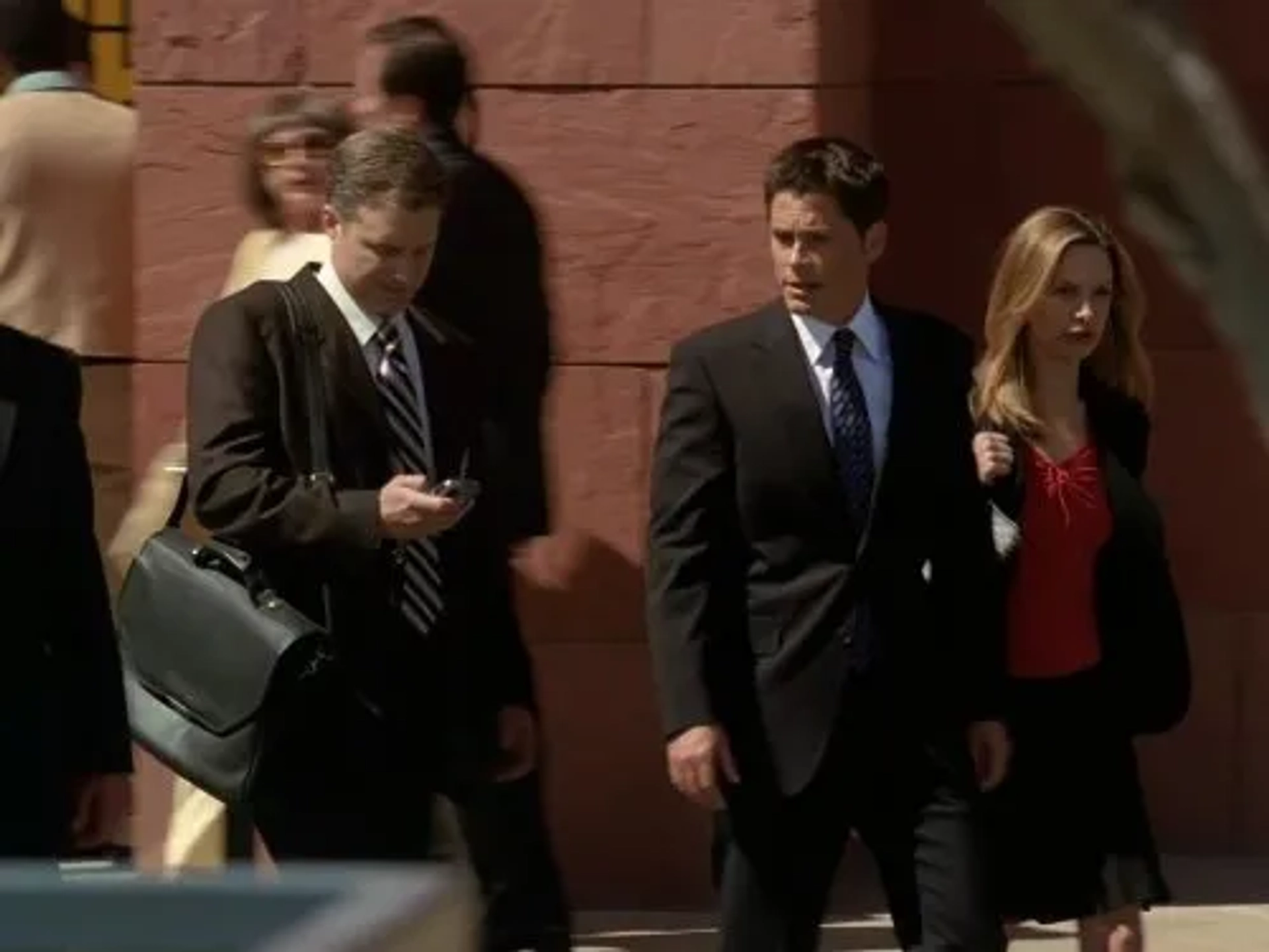 Rob Lowe and Calista Flockhart in Brothers & Sisters (2006)