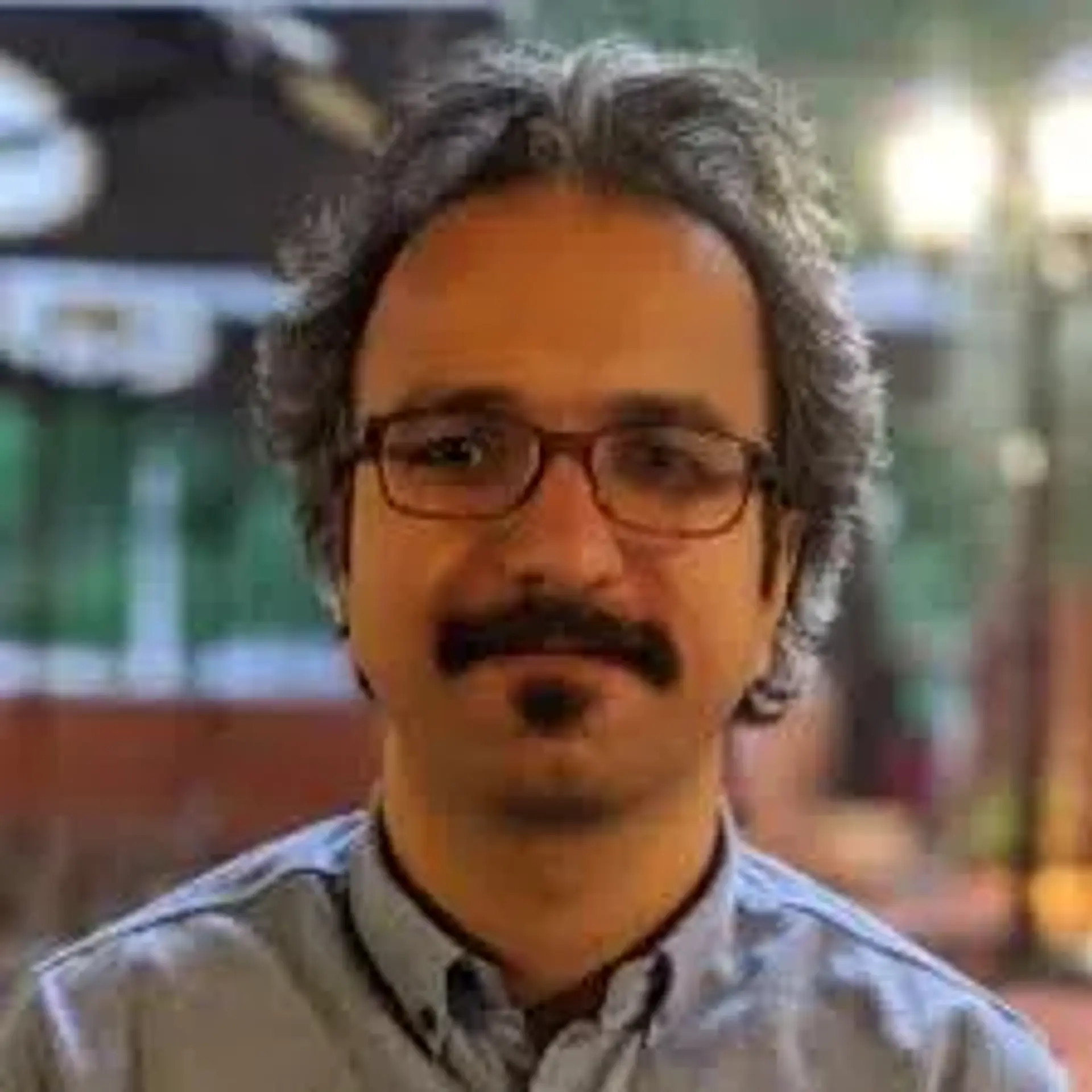 فرهاد دلارام