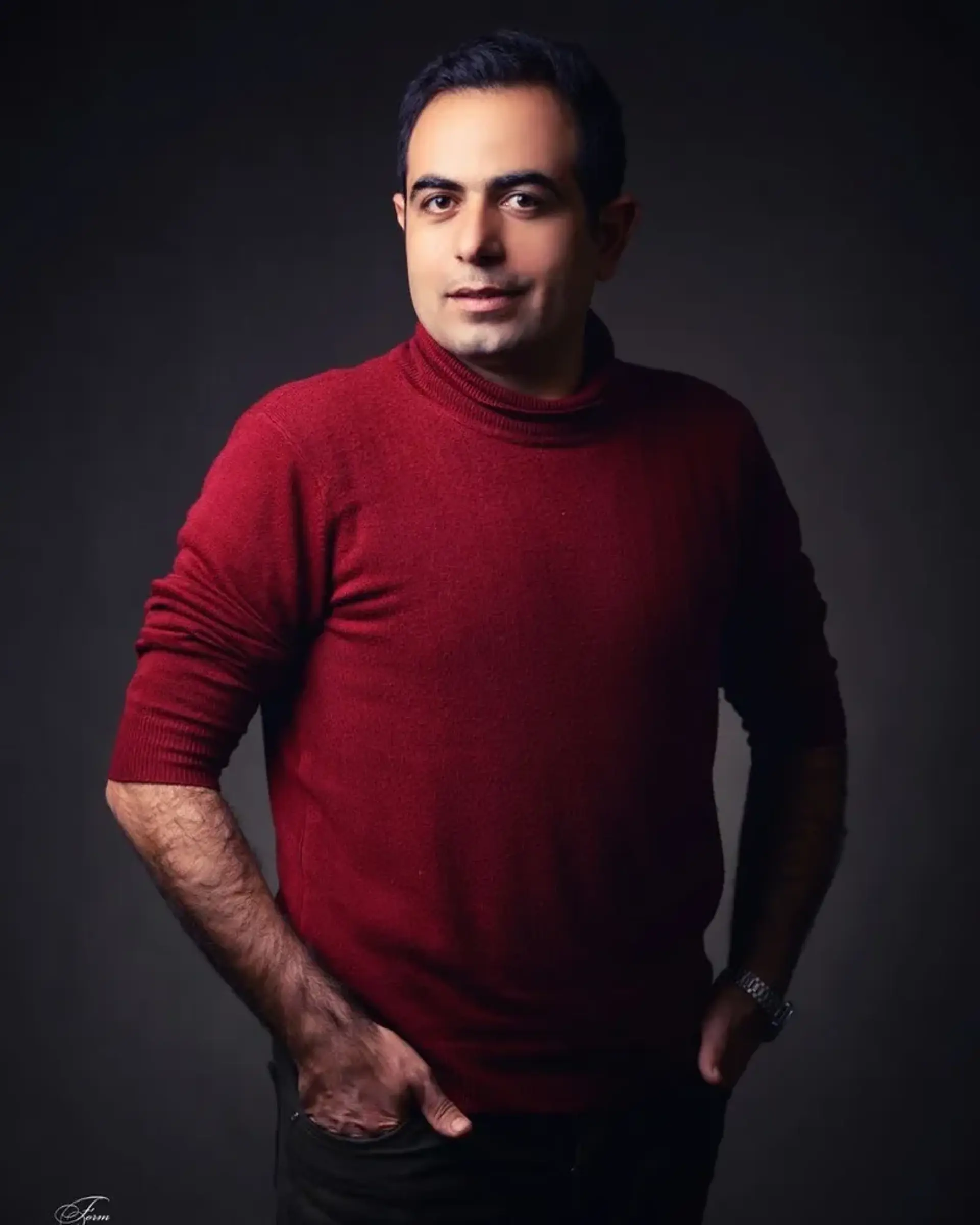 امین  حاجی اکبری