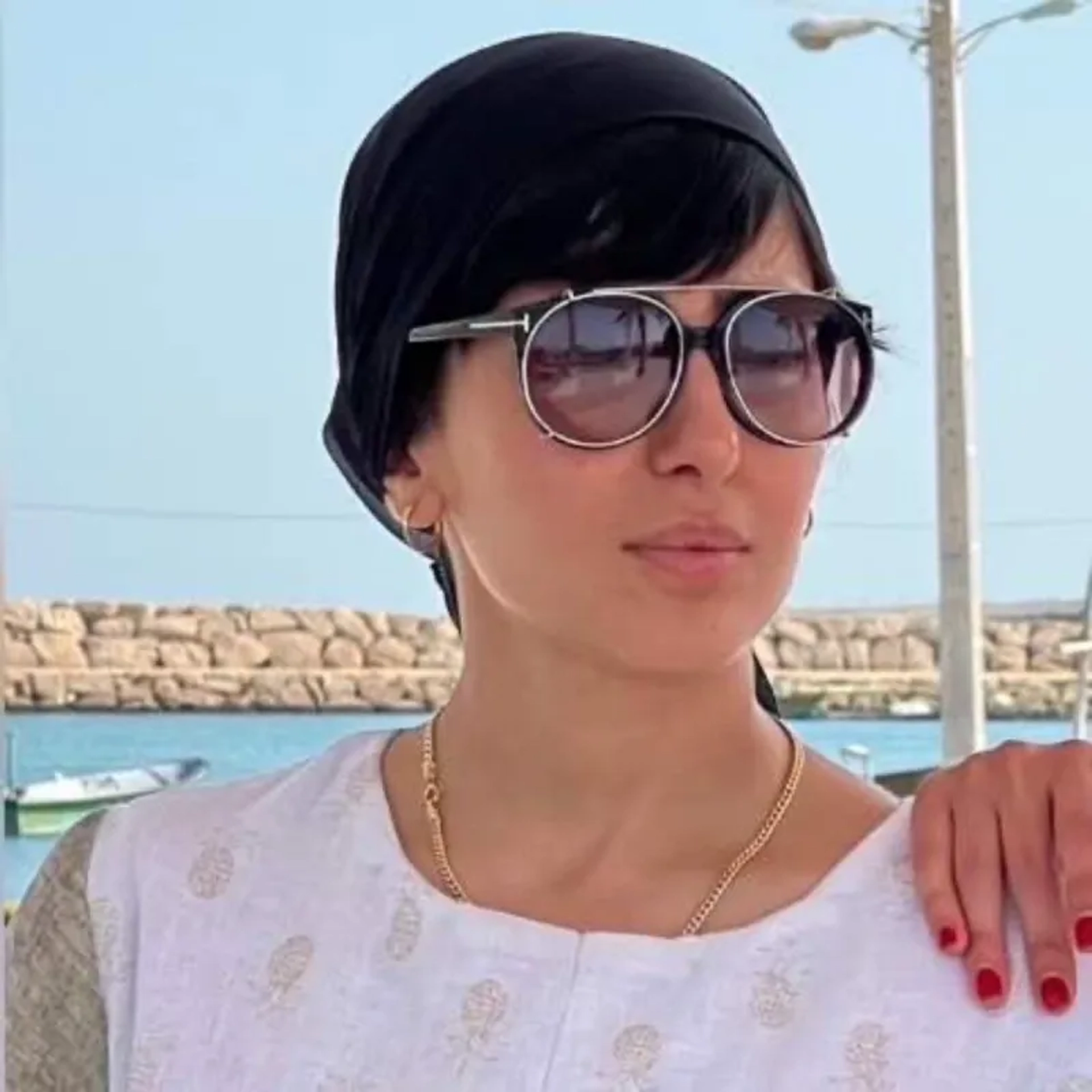 نگین  تهمتن