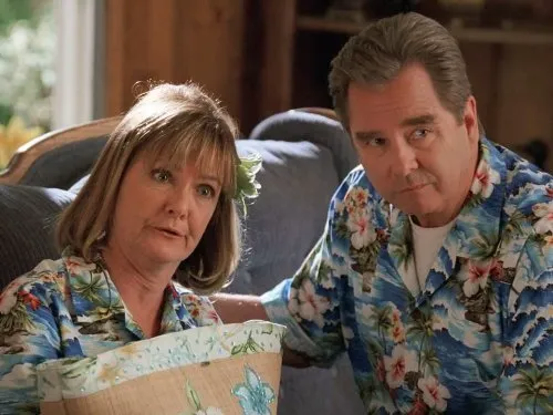 Beau Bridges and Nancy Lenehan in My Name Is Earl (2005)