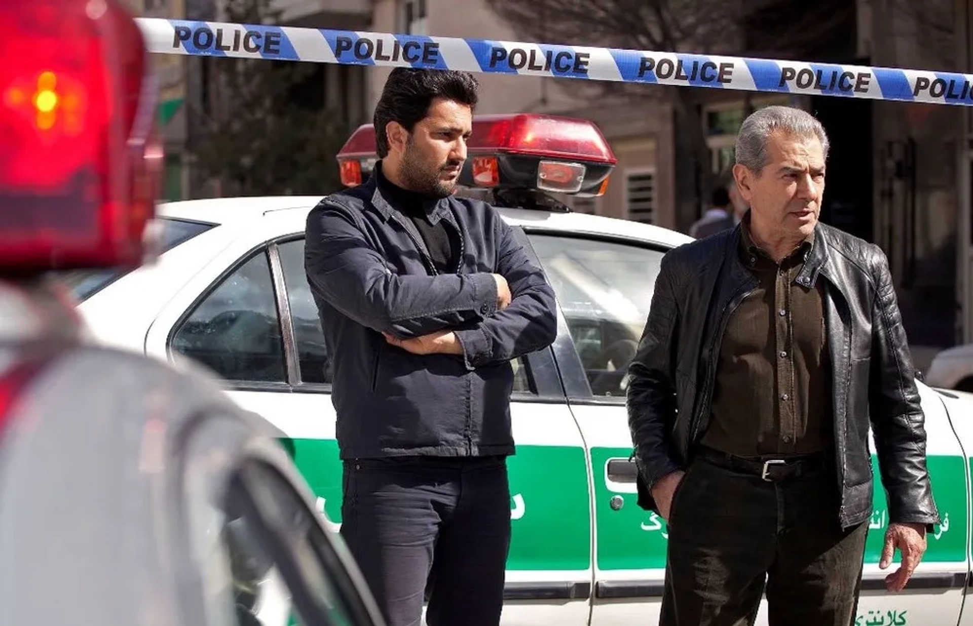 Faramarz Gharibian and Hamed Behdad in There Will Be Blood on Wednesday (2015)