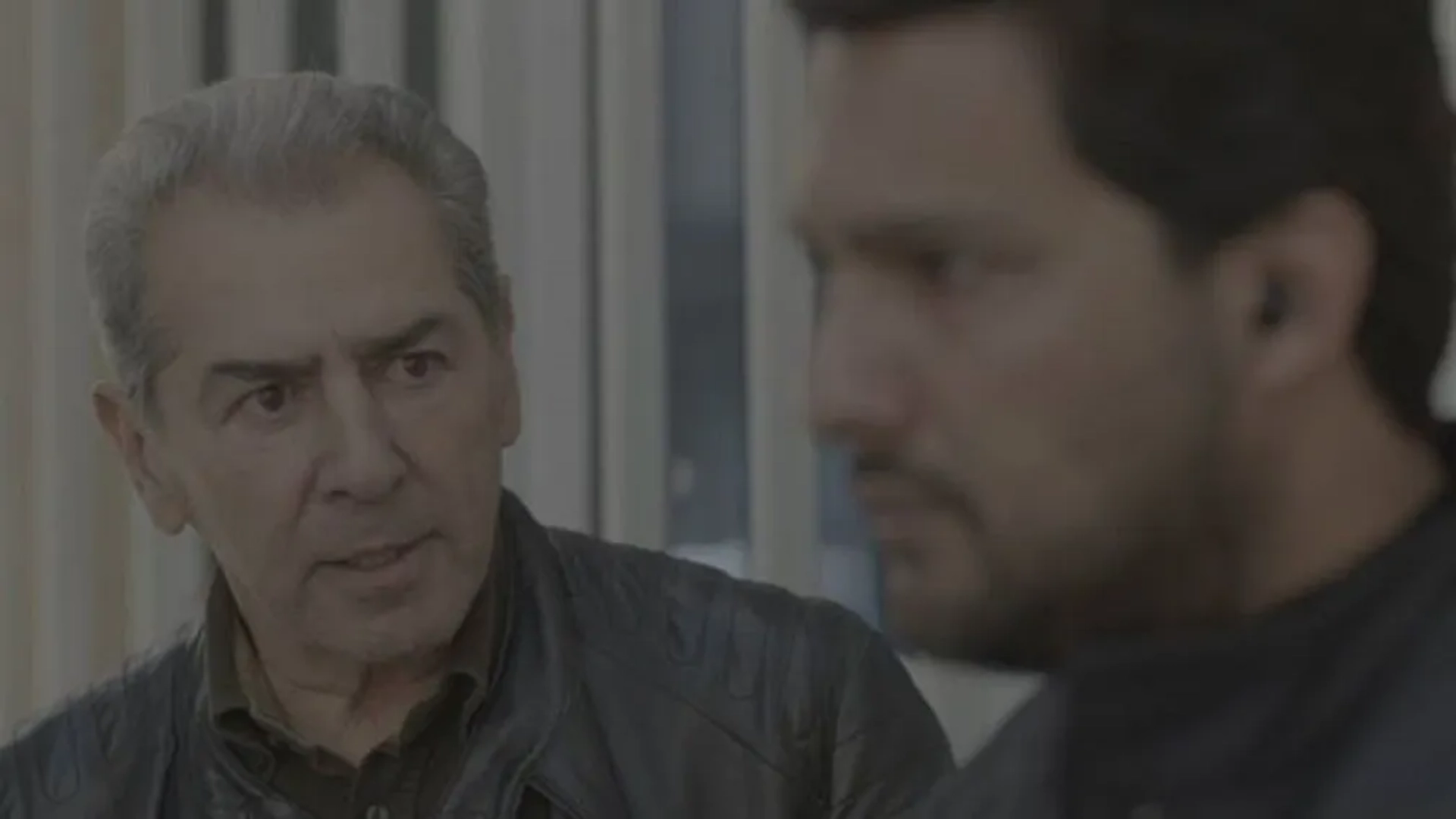 Faramarz Gharibian and Hamed Behdad in There Will Be Blood on Wednesday (2015)