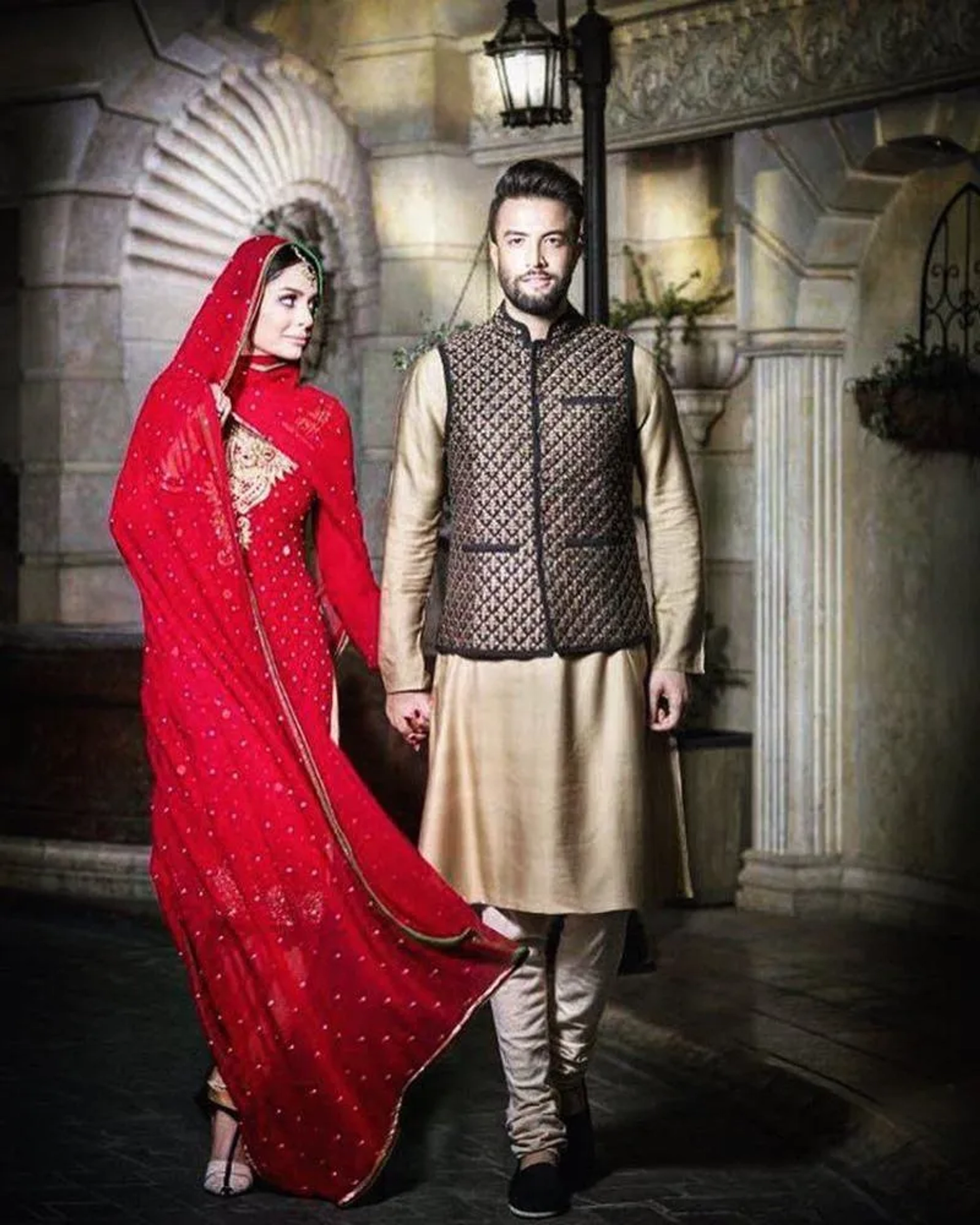 Benyamin Bahadori in Hello Mumbai (2016)