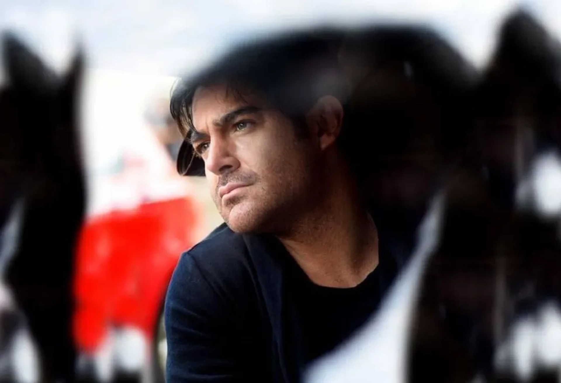 Mohammad Reza Golzar in Hello Mumbai (2016)