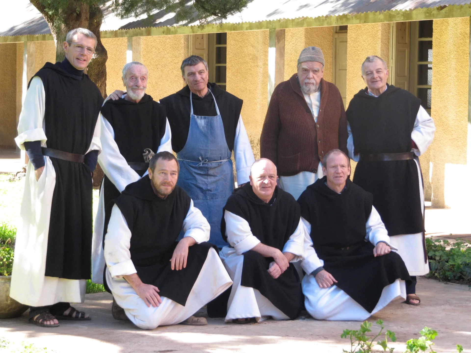 Michael Lonsdale, Jacques Herlin, Jean-Marie Frin, Philippe Laudenbach, Xavier Maly, Loïc Pichon, Olivier Rabourdin, and Lambert Wilson in Of Gods and Men (2010)