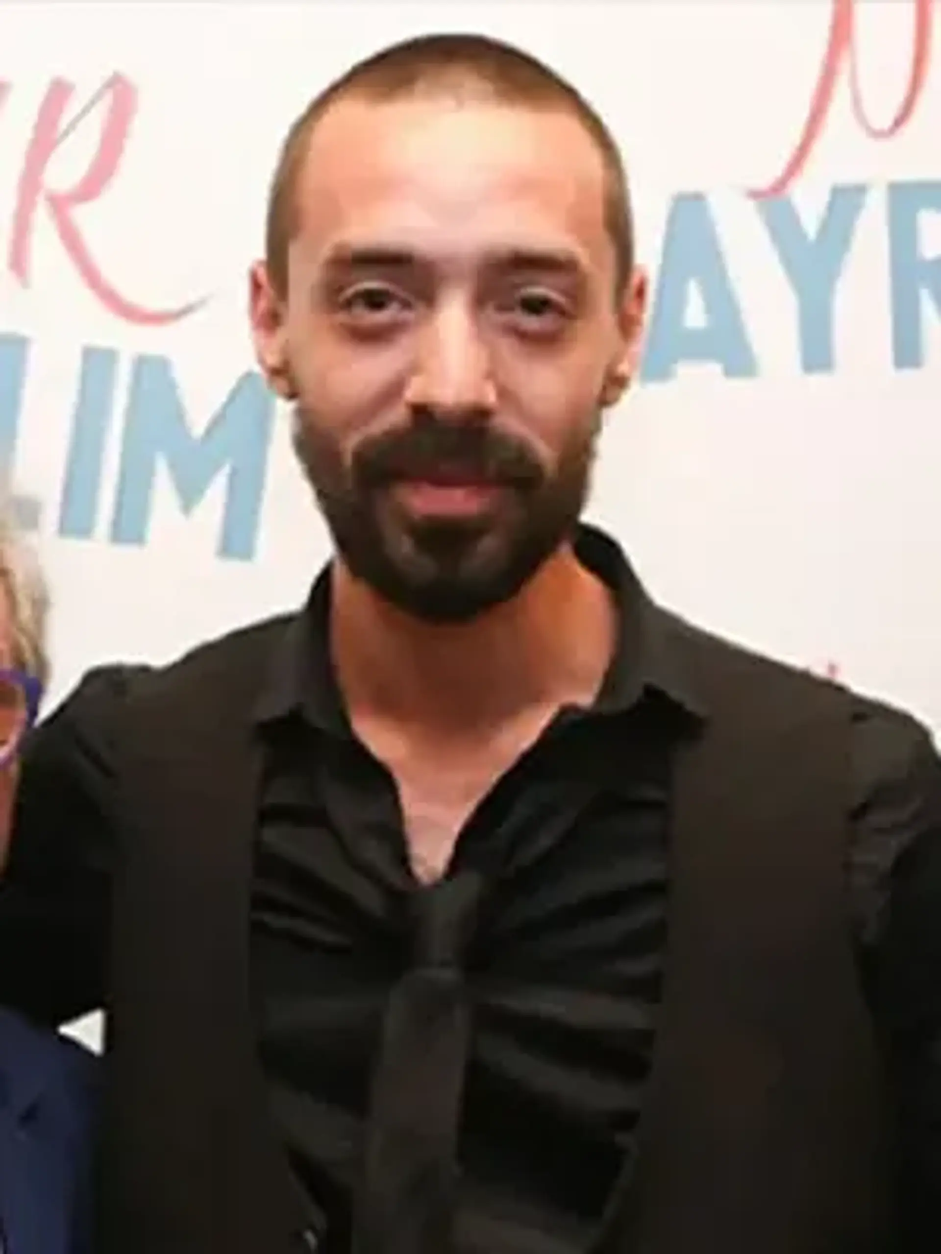 یوسف عمر  سیناو