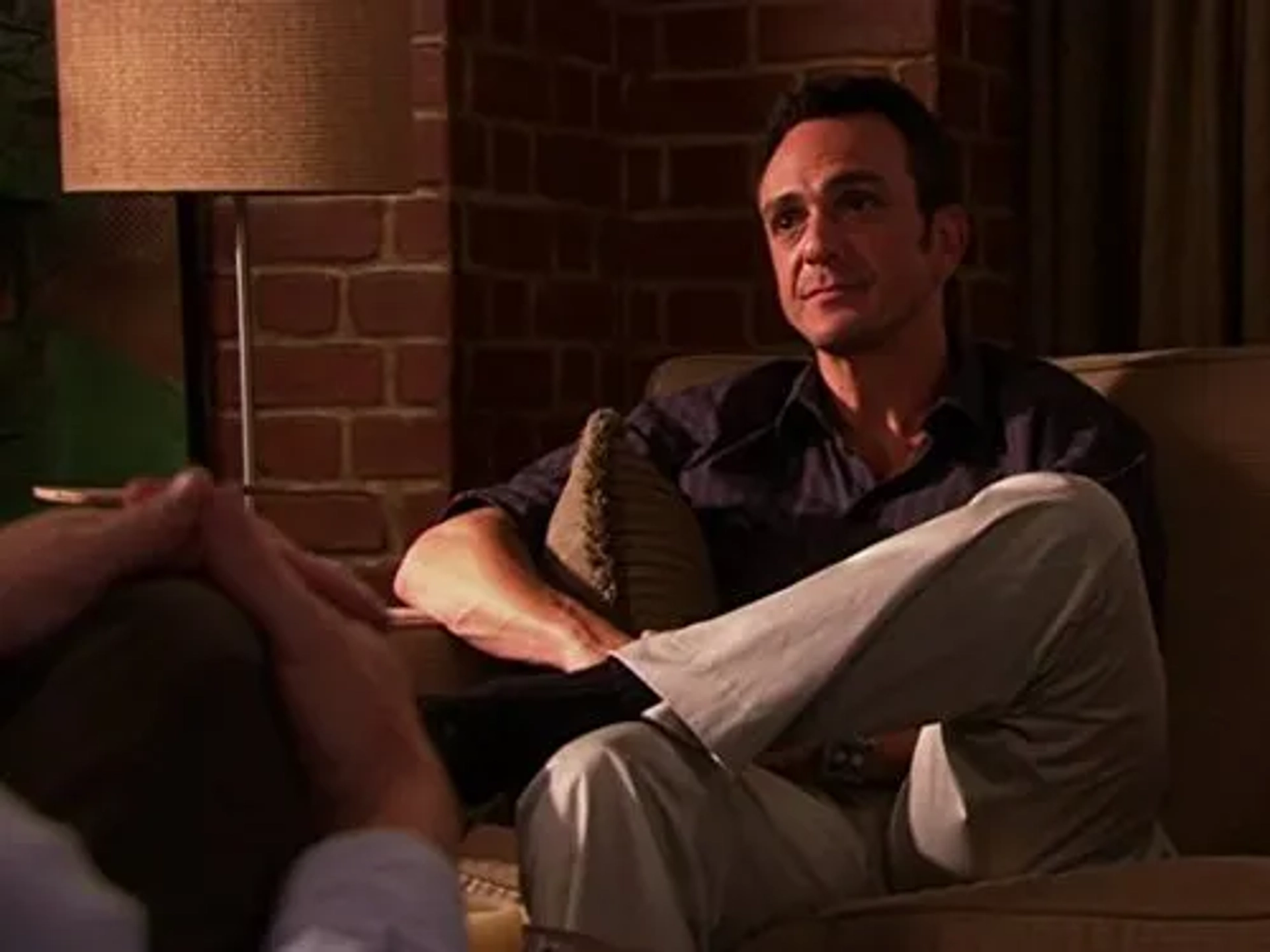 Hank Azaria in Huff (2004)