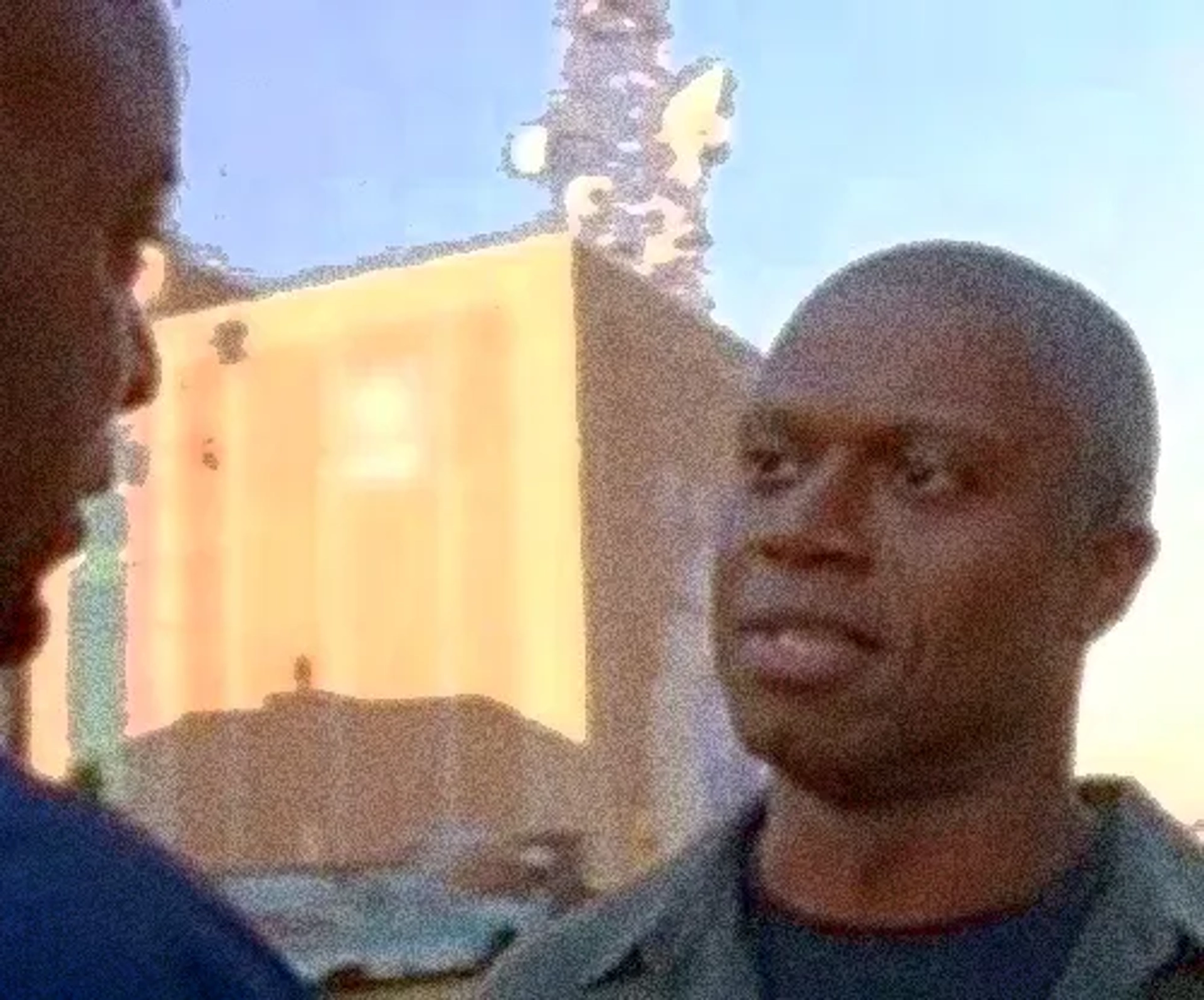 Andre Braugher in Thief (2006)