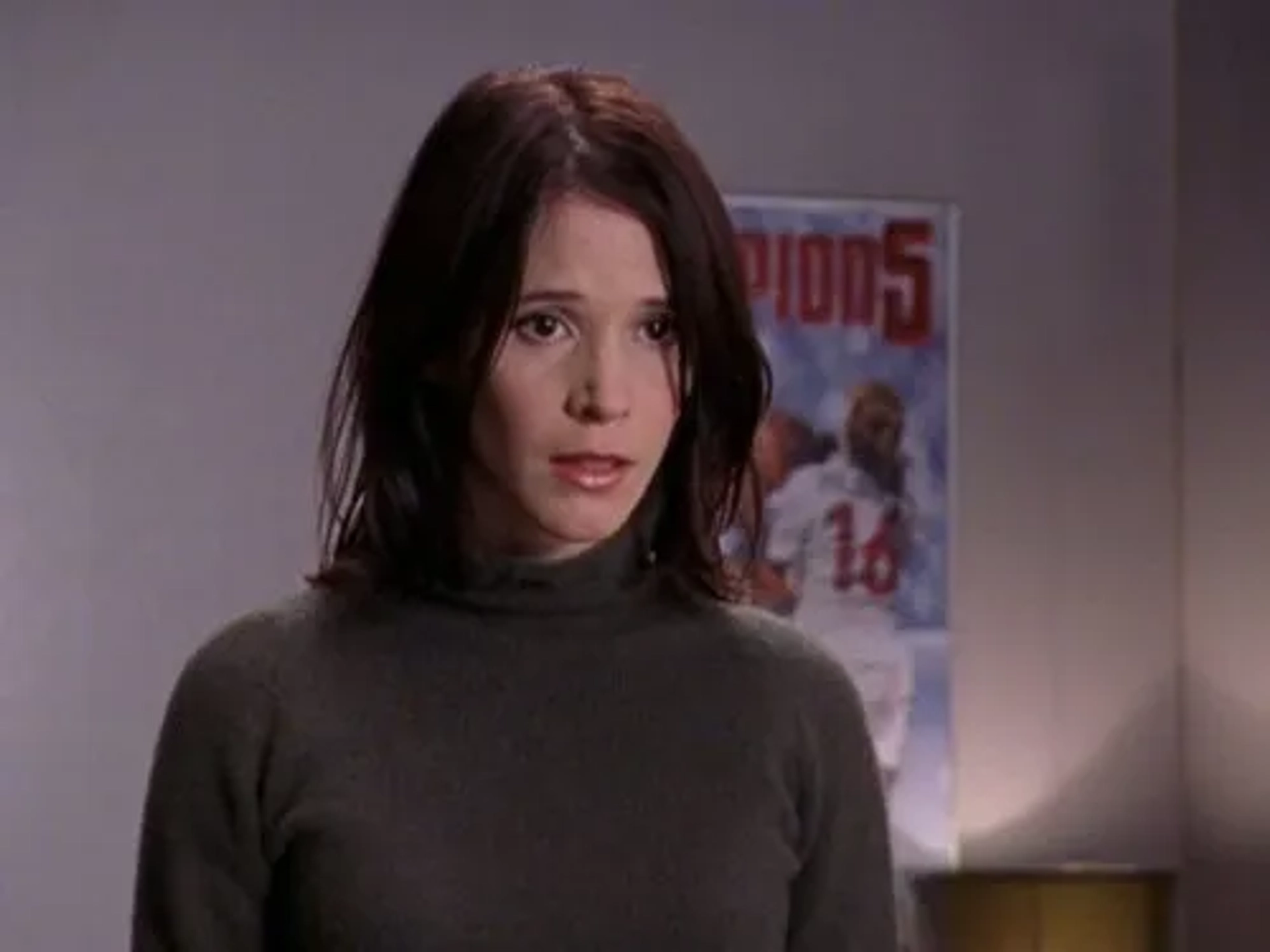 Sabrina Lloyd in Sports Night (1998)