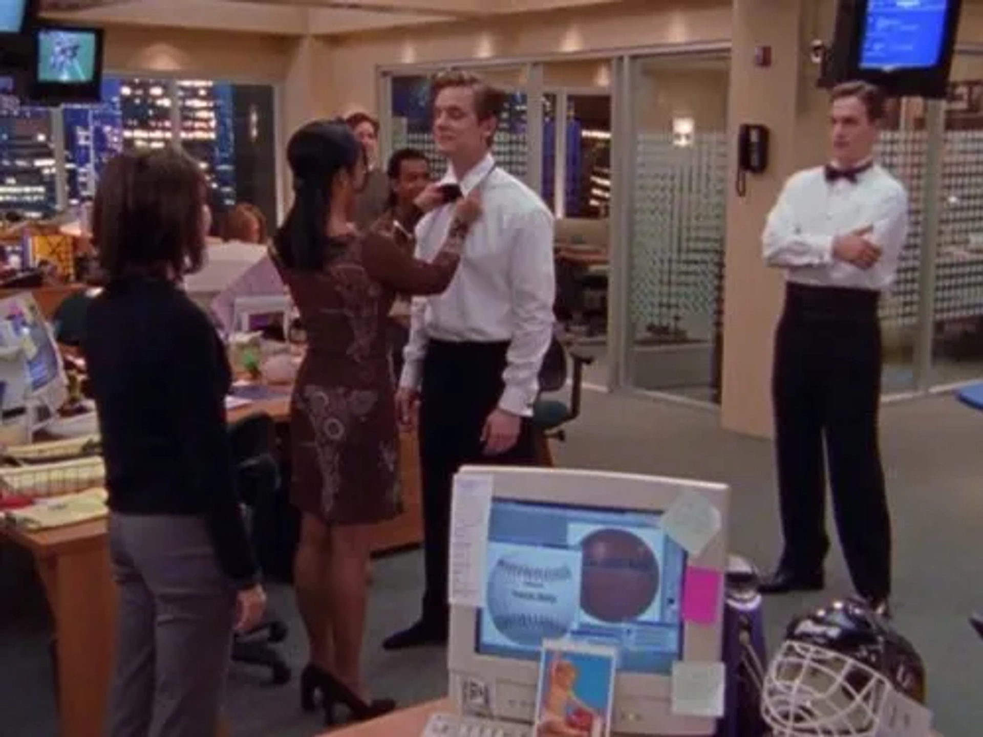 Josh Charles, Kayla Blake, and Peter Krause in Sports Night (1998)
