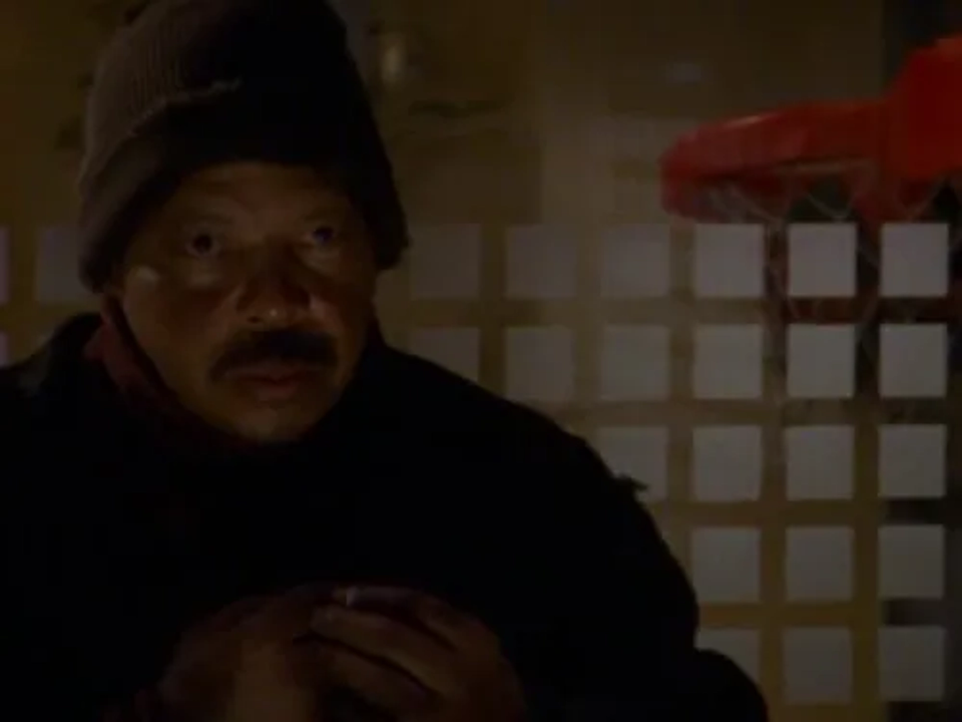 Felton Perry in Sports Night (1998)