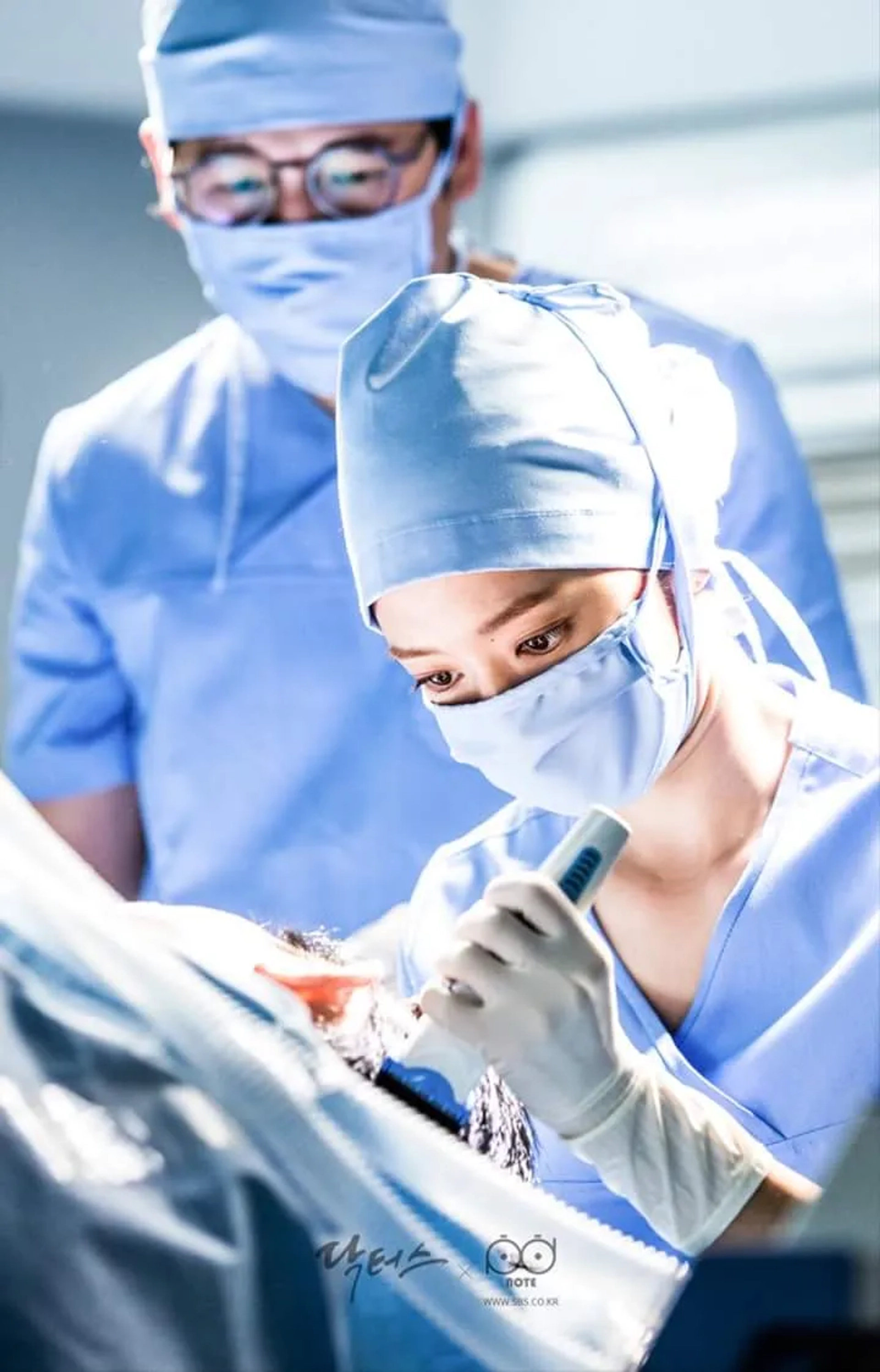 Park Shin-hye in Doctors (2016)