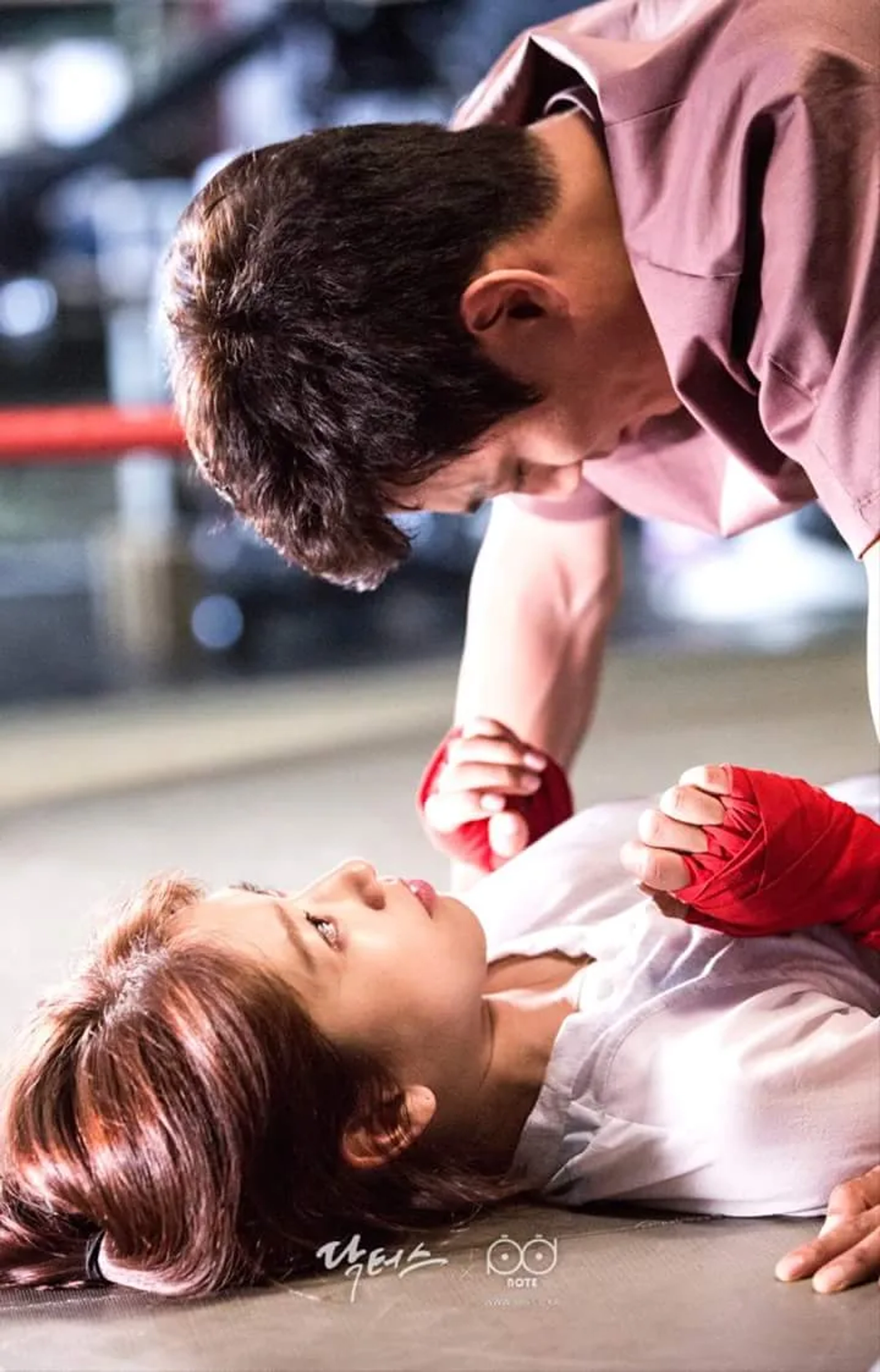 Kim Rae-won and Park Shin-hye in Doctors (2016)