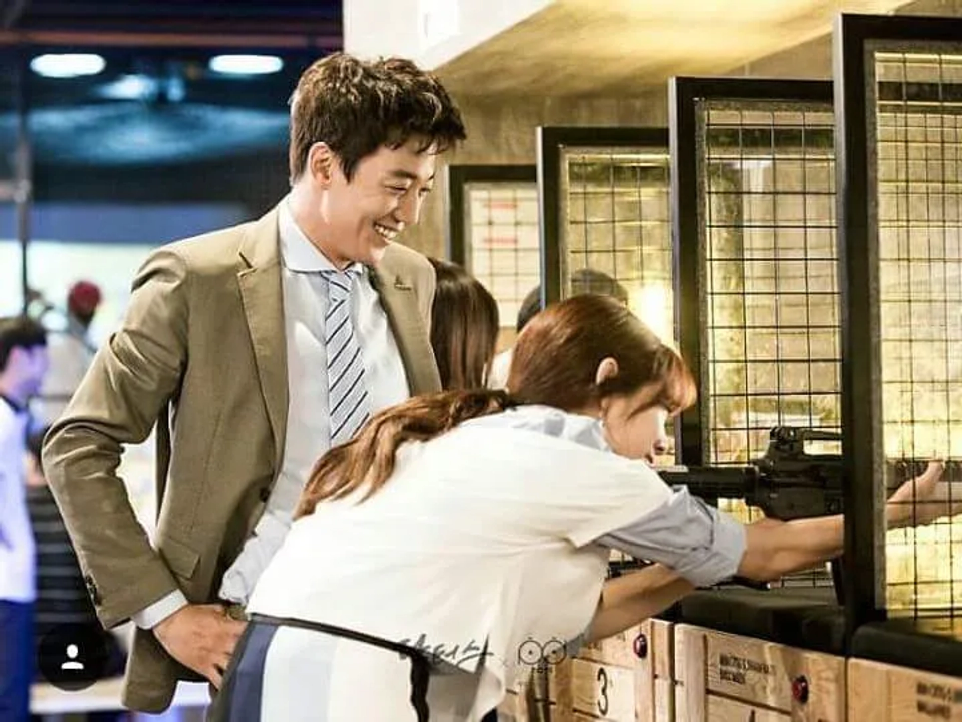 Kim Rae-won and Park Shin-hye in Doctors (2016)