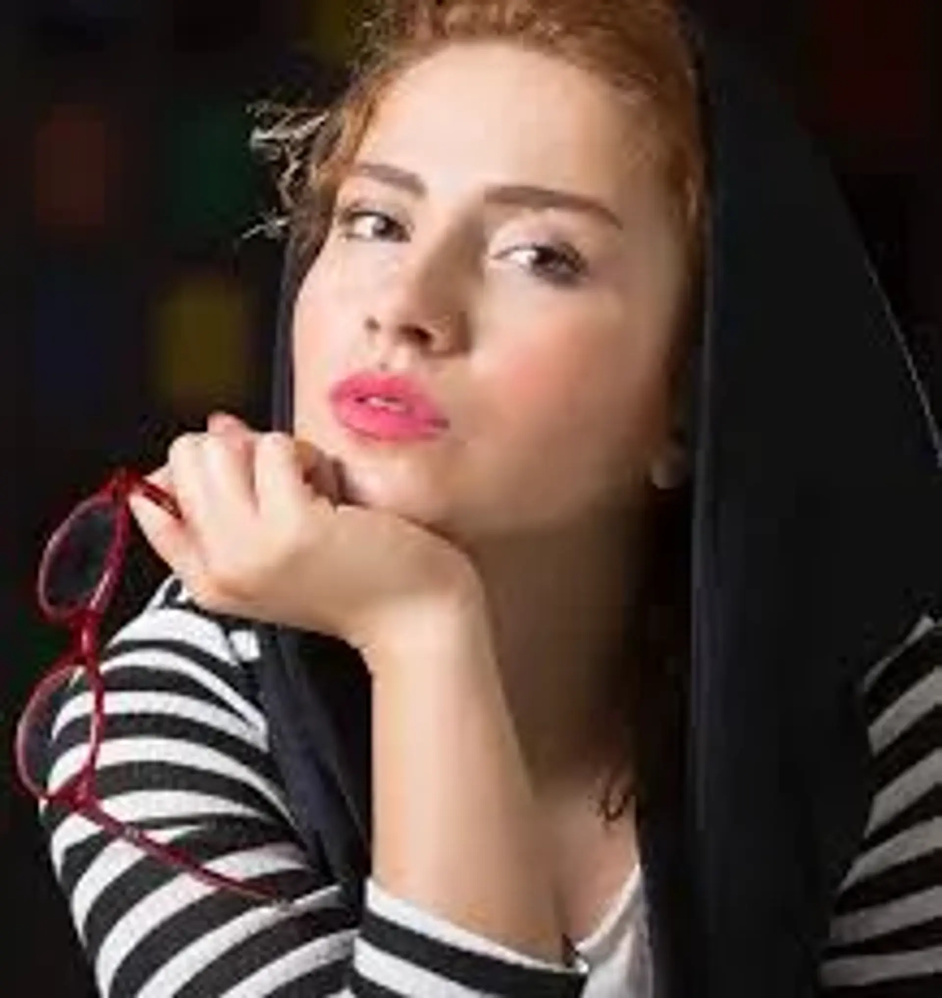 بهارک صالح نیا
